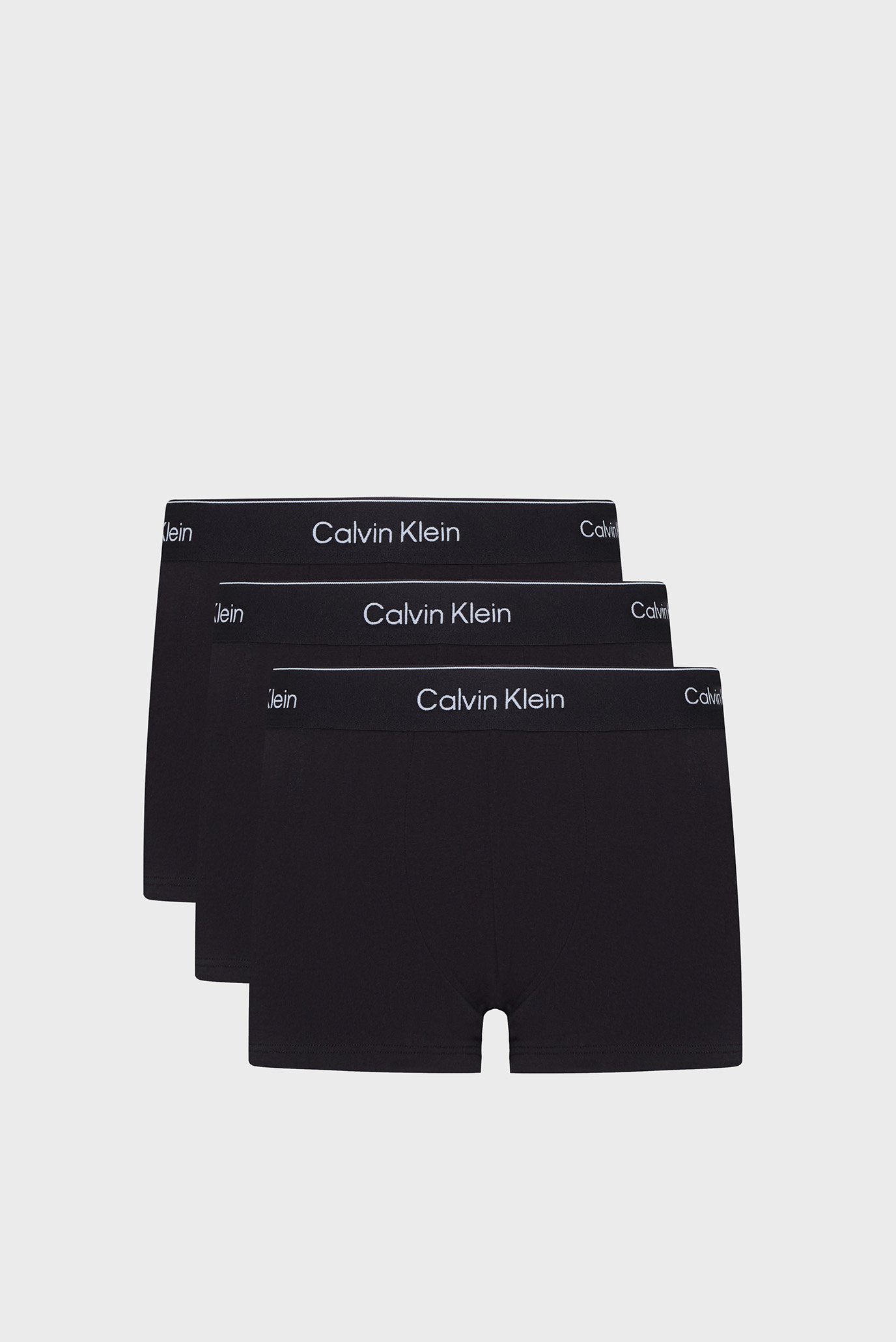 Мужские черные боксеры (3 шт) LOW RISE TRUNK Черный L Calvin Klein LV00NB4389 Мужские черные боксеры (3 шт) LOW RISE TRUNK Черный L Calvin Klein LV00NB4389