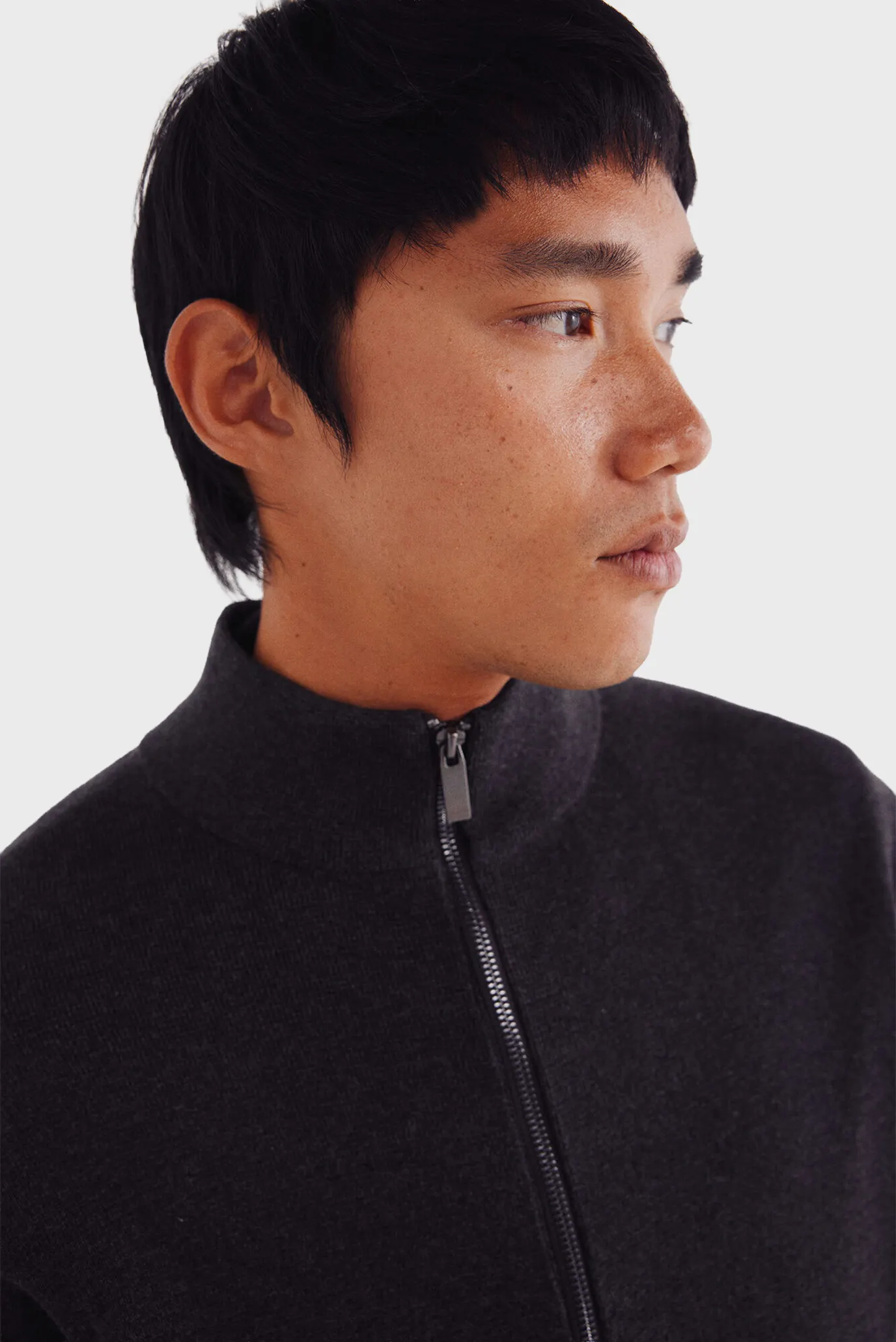 Чоловічий темно-сірий кардиган 2