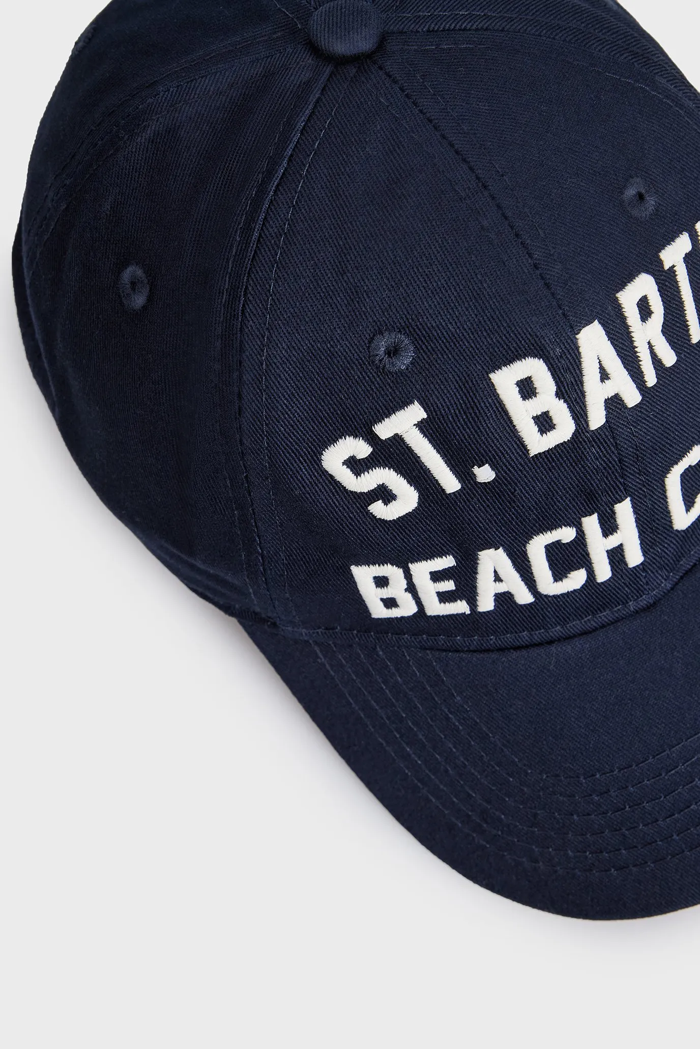 Темно-синяя кепка CATCHER 3