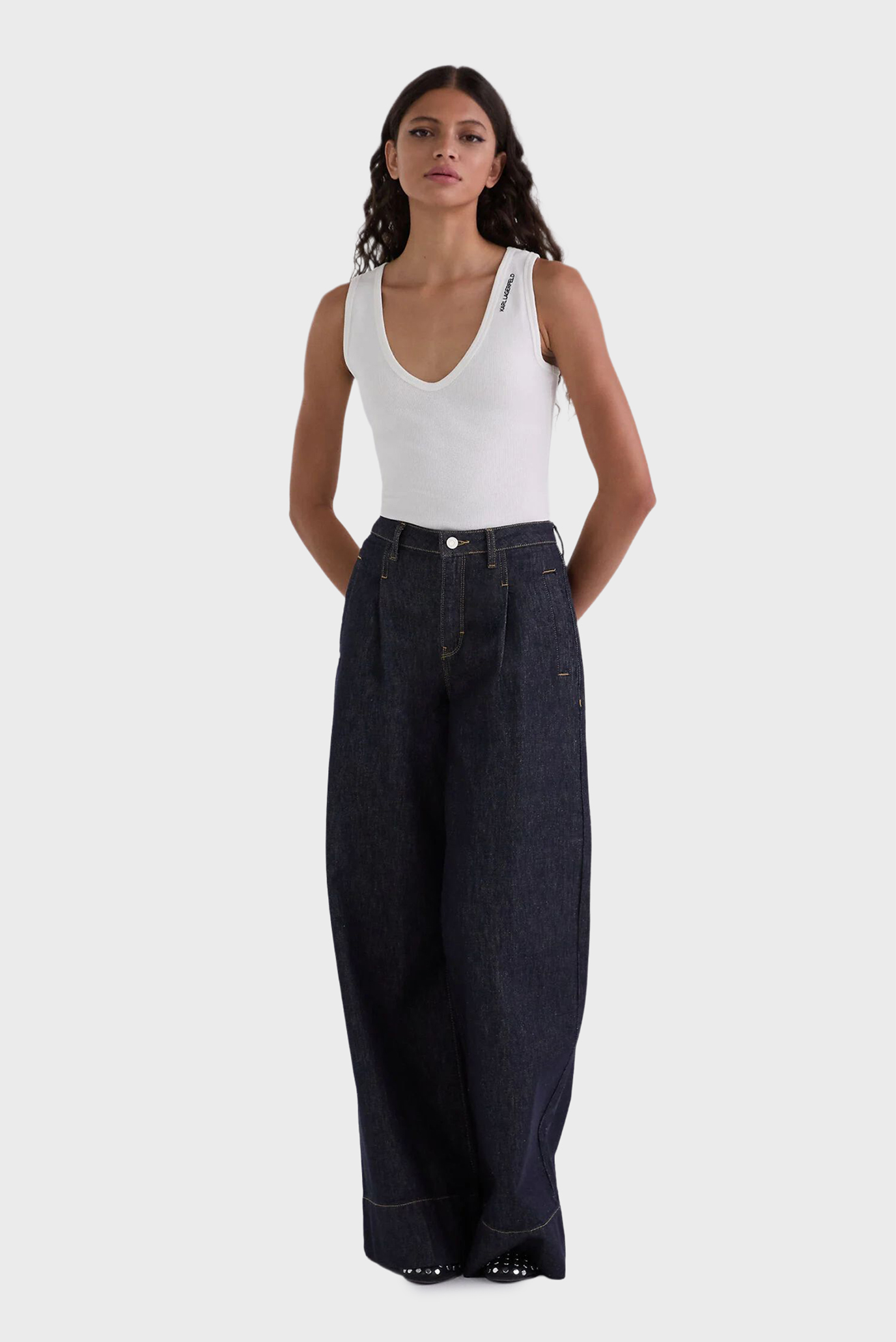 Женские темно-синие джинсы CONTRAST STITCH Синий 24 Karl Lagerfeld A3W10011 Женские темно-синие джинсы CONTRAST STITCH Синий 24 Karl Lagerfeld A3W10011