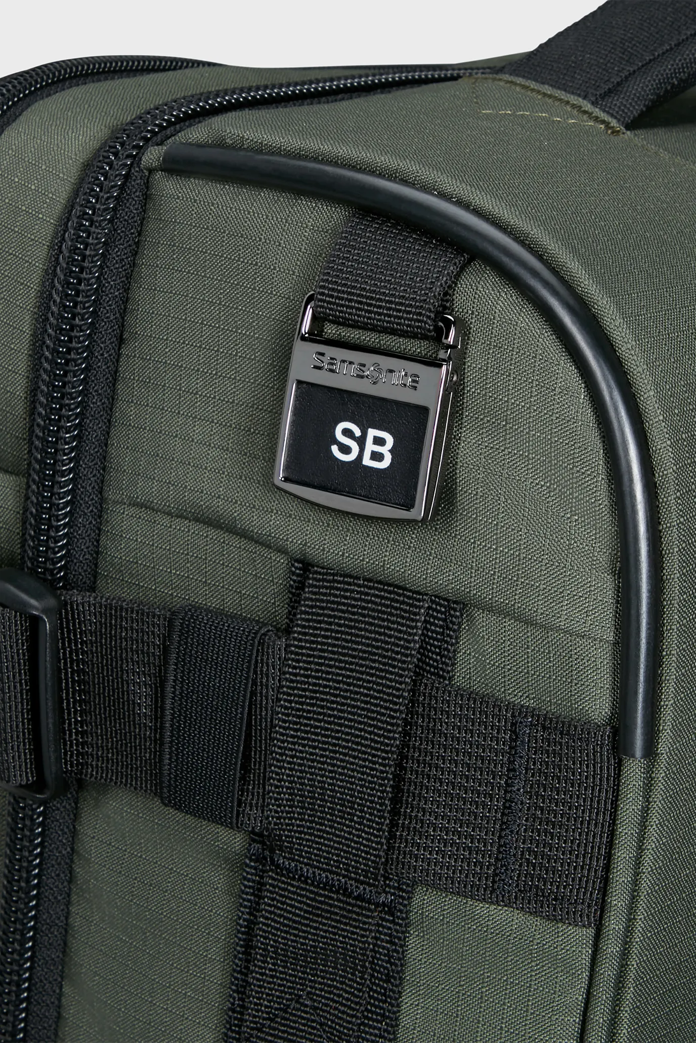 Оливковый чемодан 55 см ROADSEEKER DARK OLIVE 6