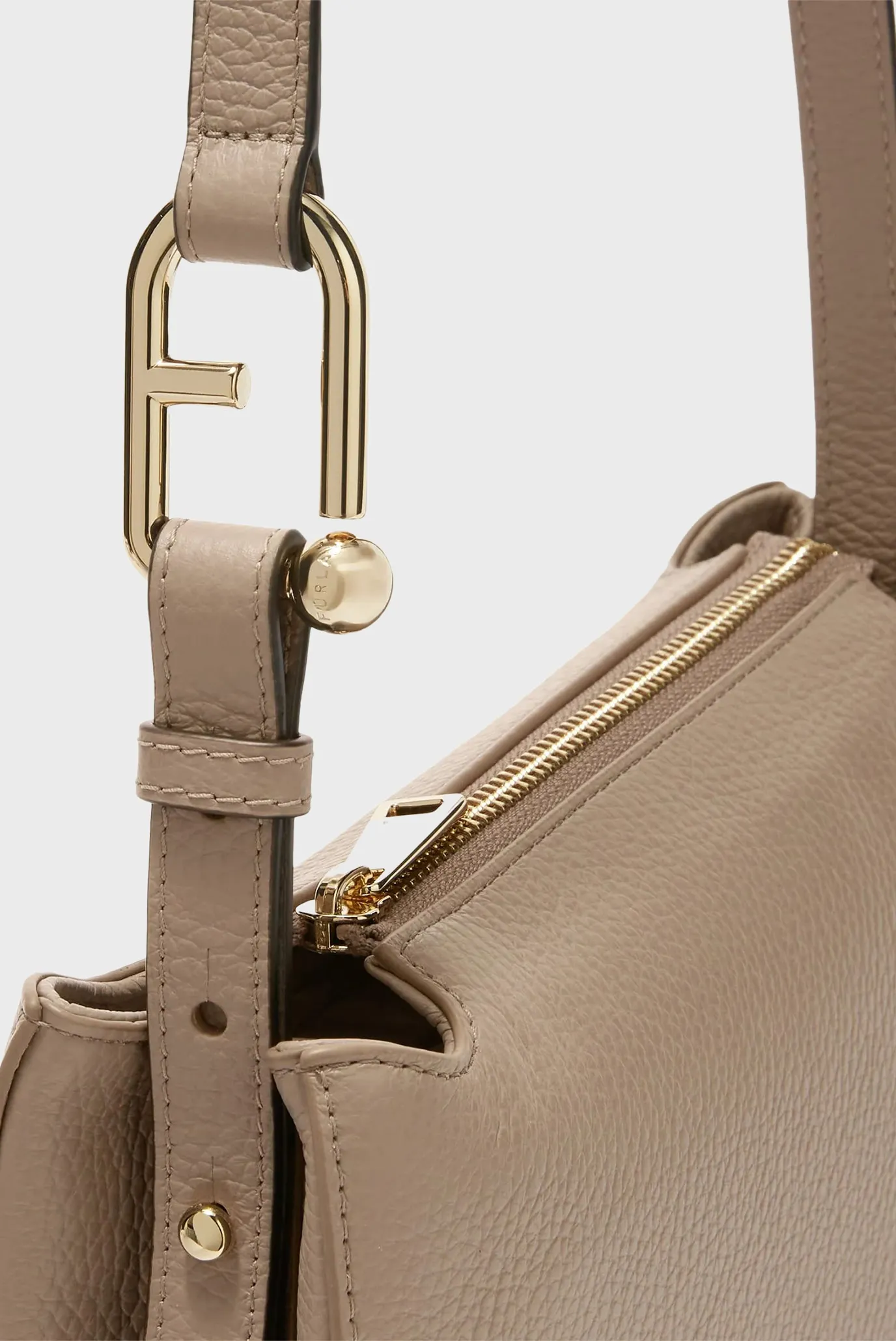 Женская бежевая кожаная сумка 2