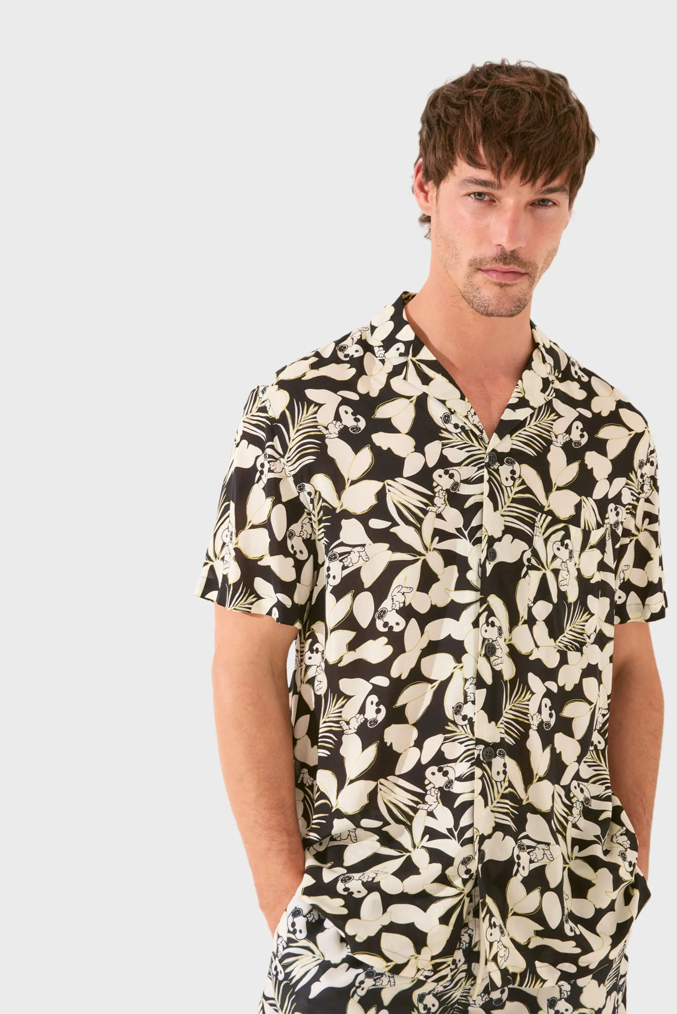 Чоловіча сорочка з візерунком Snoopy 3