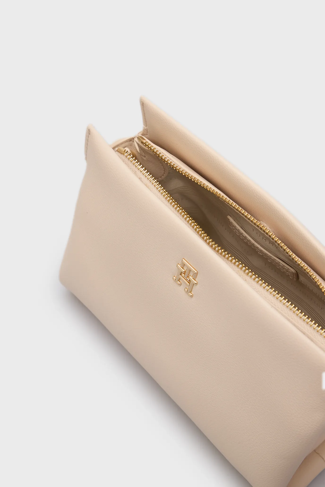 Женская белая сумка TH LEGACY MINI 5