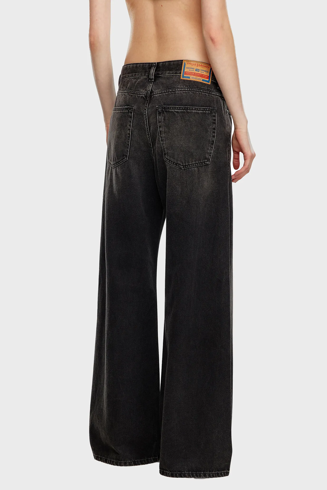 Женские черные джинсы 1996 D-SIRE 3