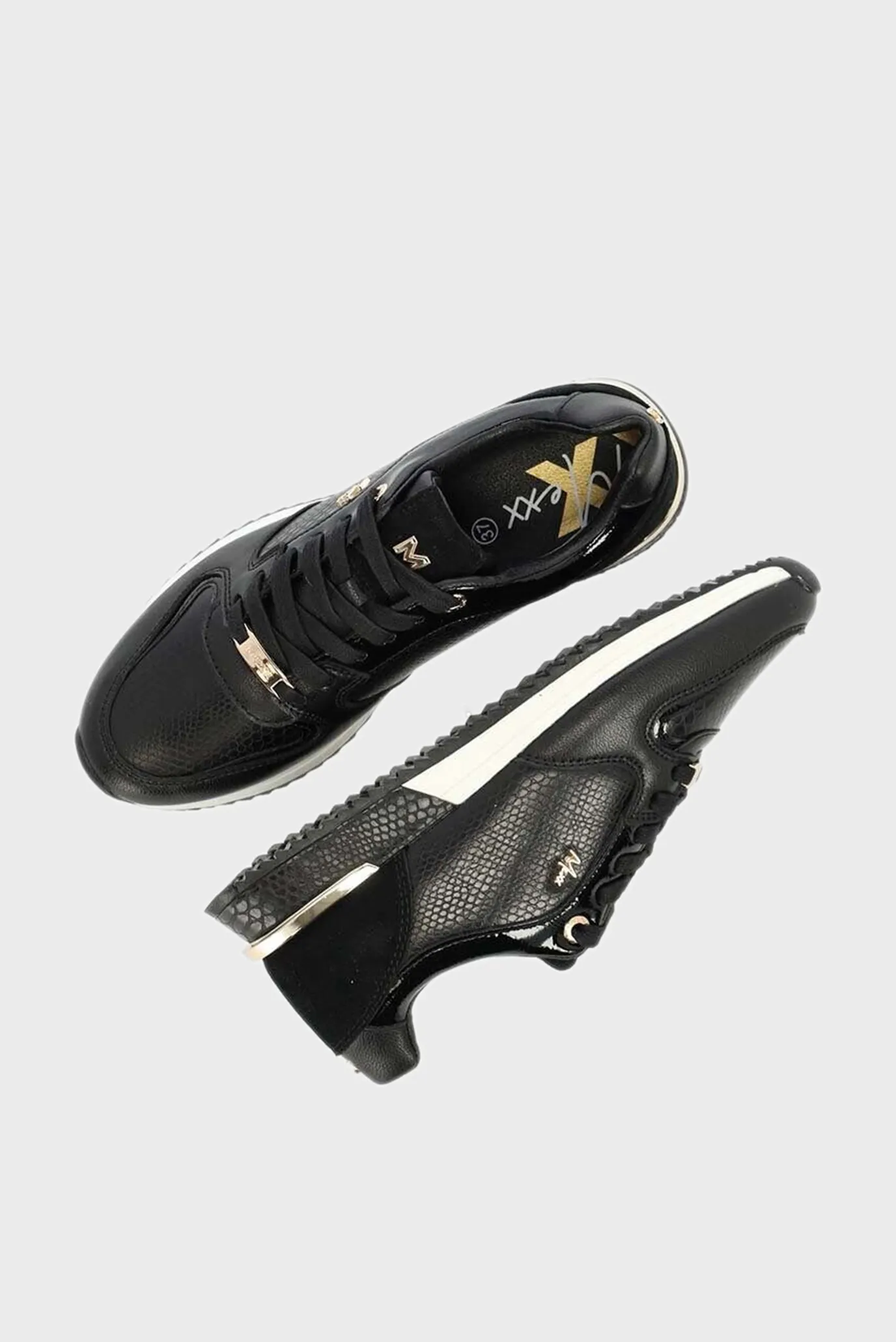 Жіночі чорні кросівки Fleur 3