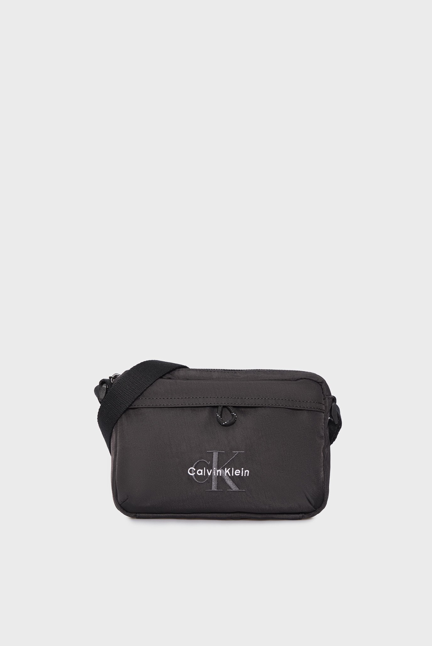 Мужская черная сумка BOLD Черный ONESIZE Calvin Klein LV04D3117G Мужская черная сумка BOLD Черный ONESIZE Calvin Klein LV04D3117G