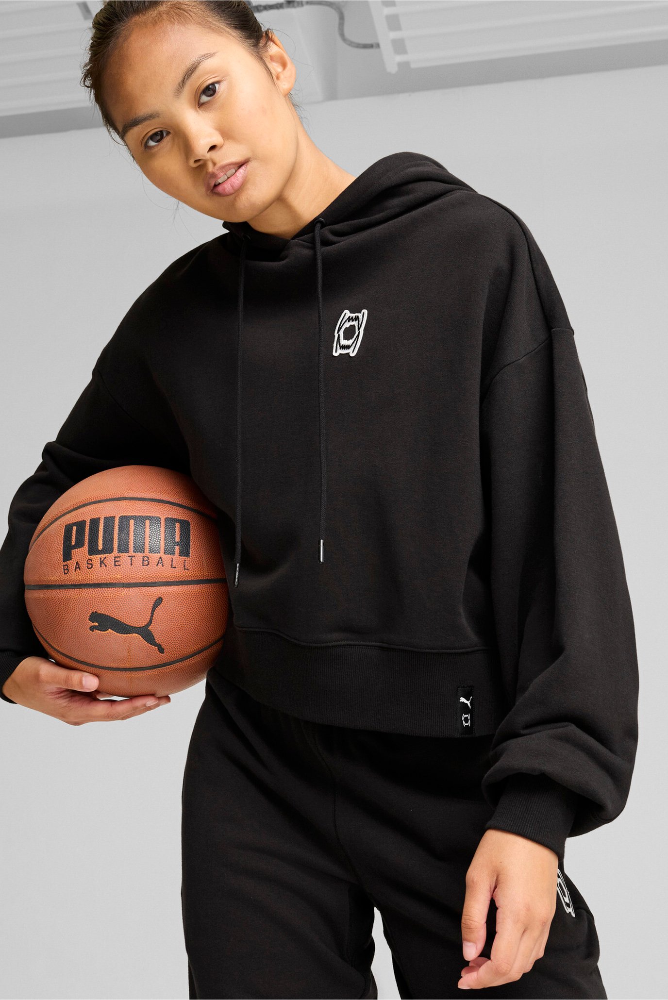 Жіноче чорне худі Pivot Basketball Hoodie Women 1