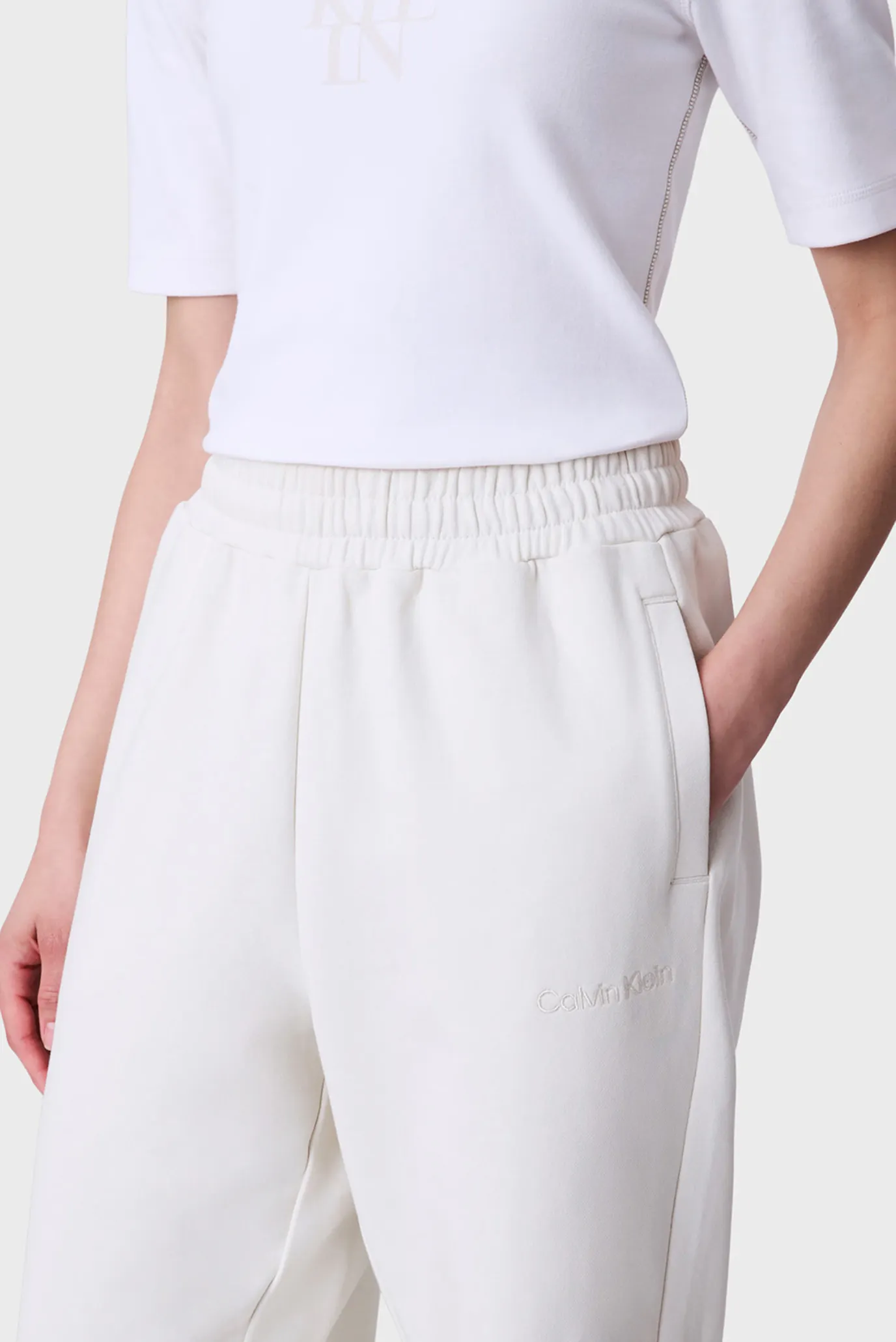 Женские белые спортивные брюки FRENCH TERRY 4