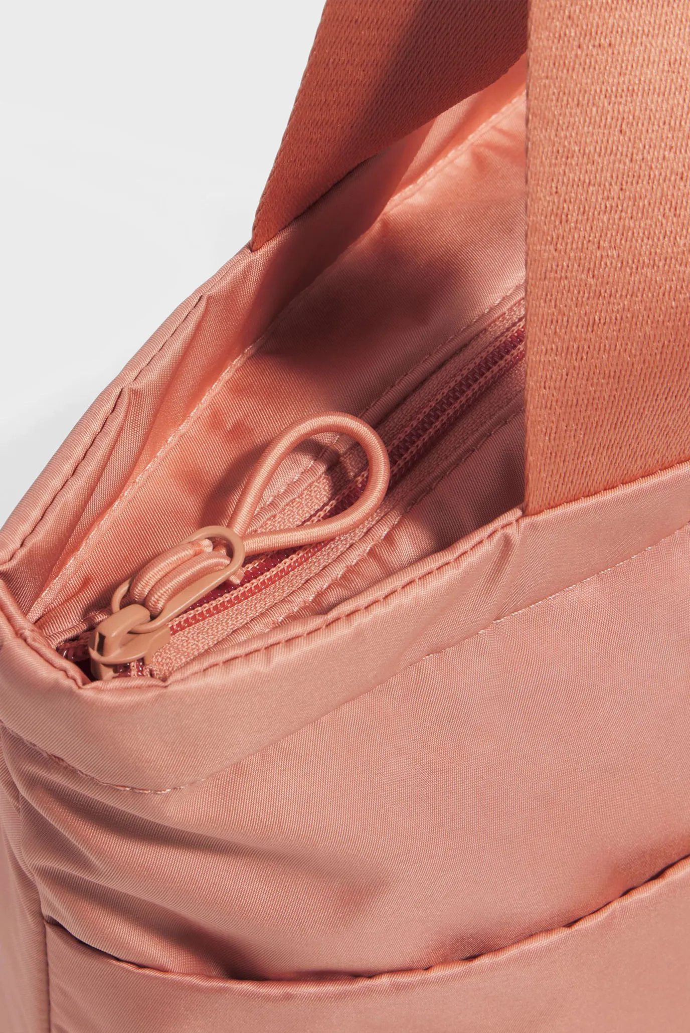 Жіноча коралова сумка UA Studio Lite Tote 4