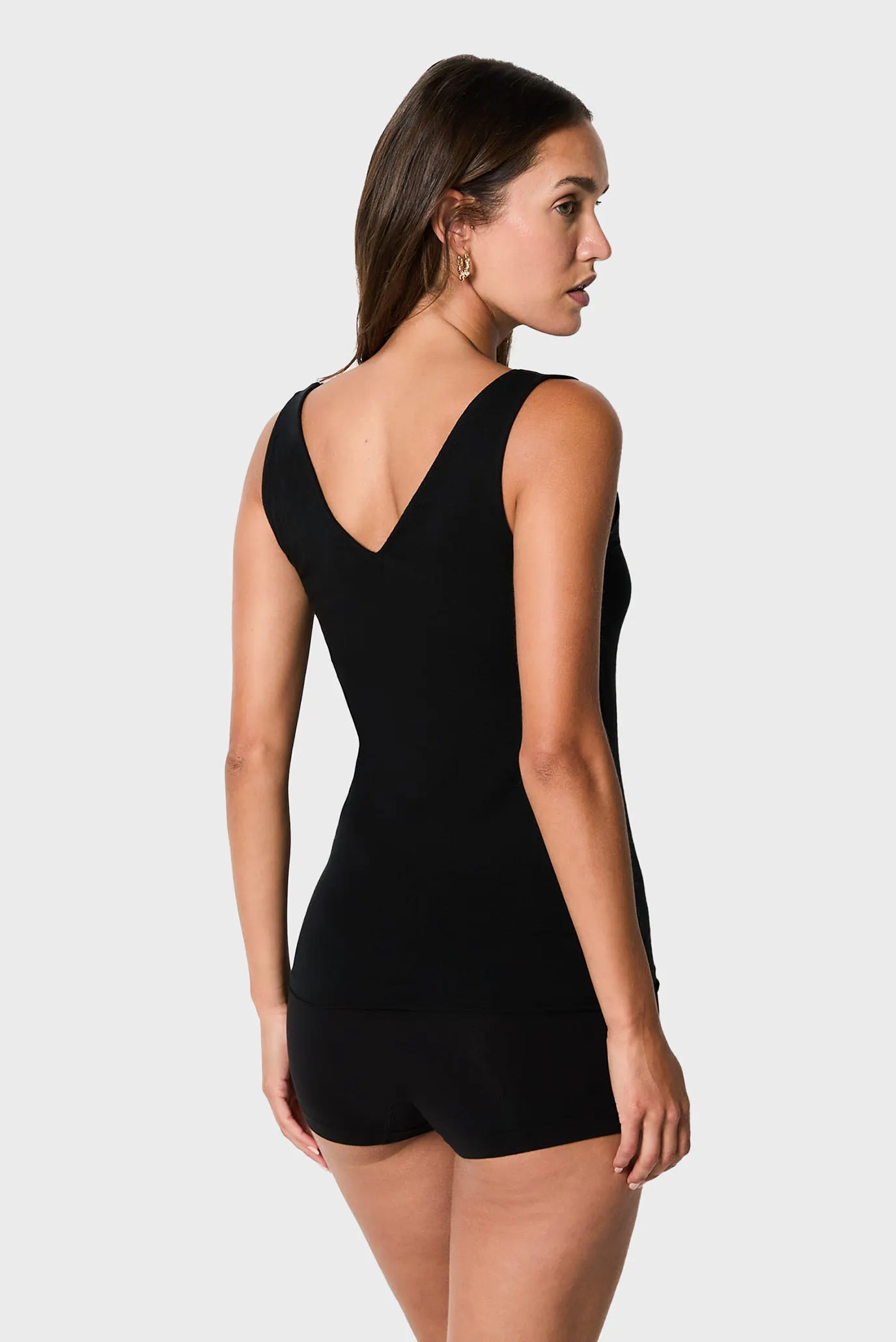 Женская черная майка WARM LIGHT 2