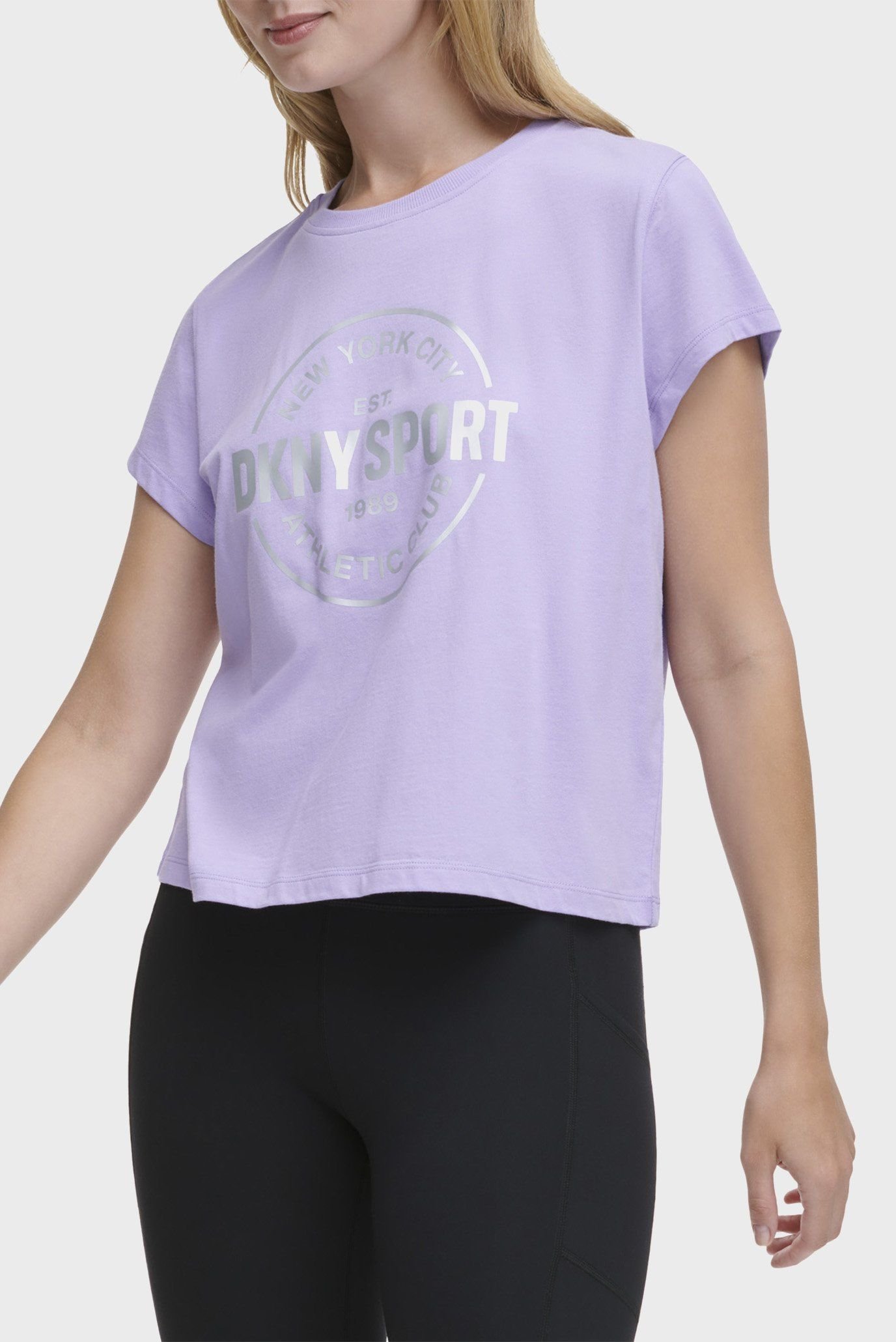 Женская сиреневая футболка Сиреневый M DKNY DP3T9563 Женская сиреневая футболка Сиреневый M DKNY DP3T9563