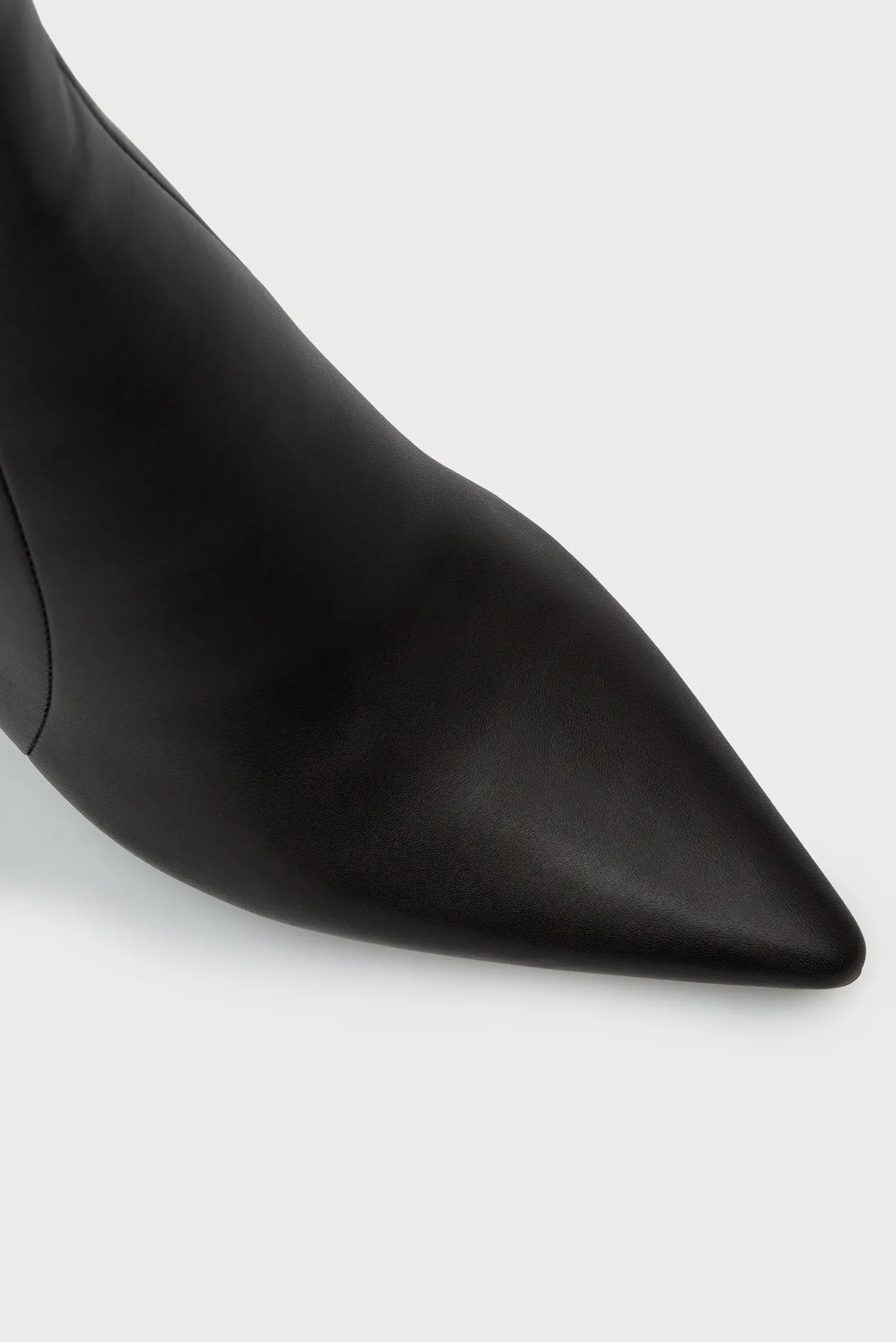 Женские черные кожаные ботильоны Daiquiri 4