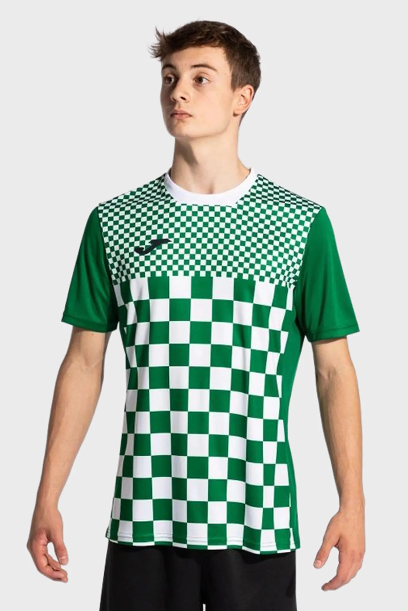 Чоловіча зелена футболка з візерунком 1