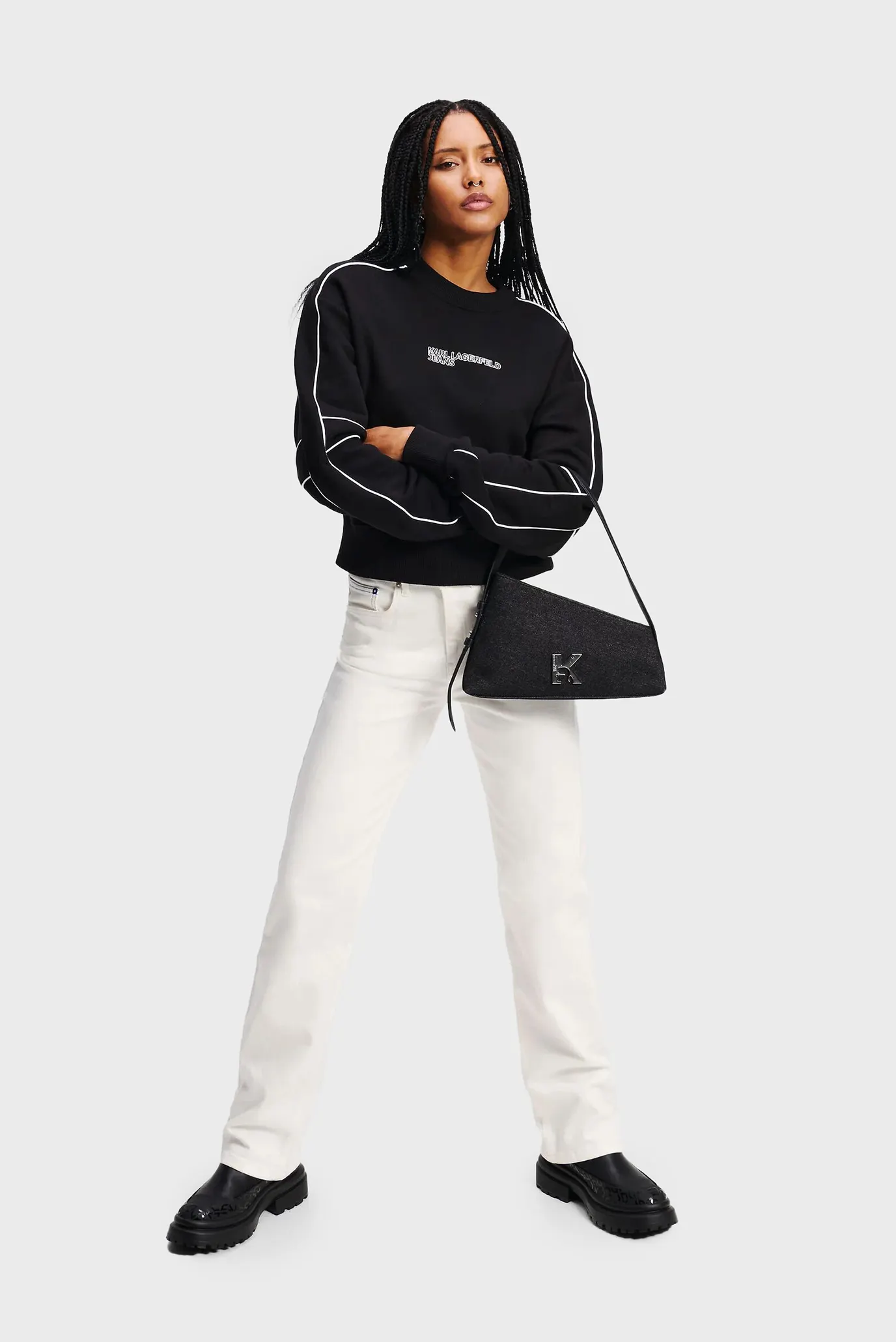 Жіночий чорний світшот relaxed crop piping 2