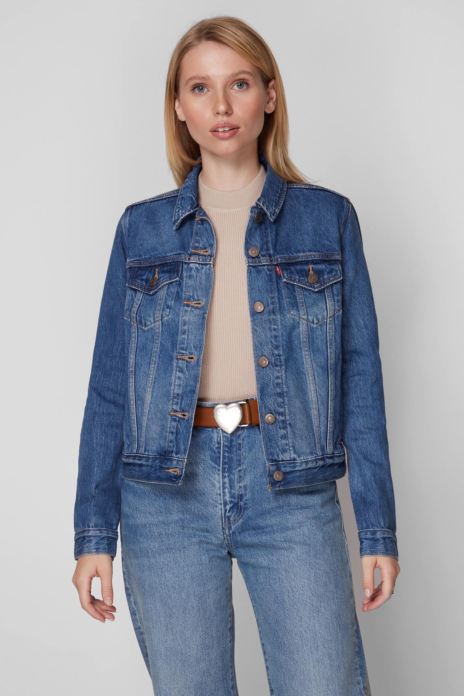 Жіноча синя джинсова куртка 1