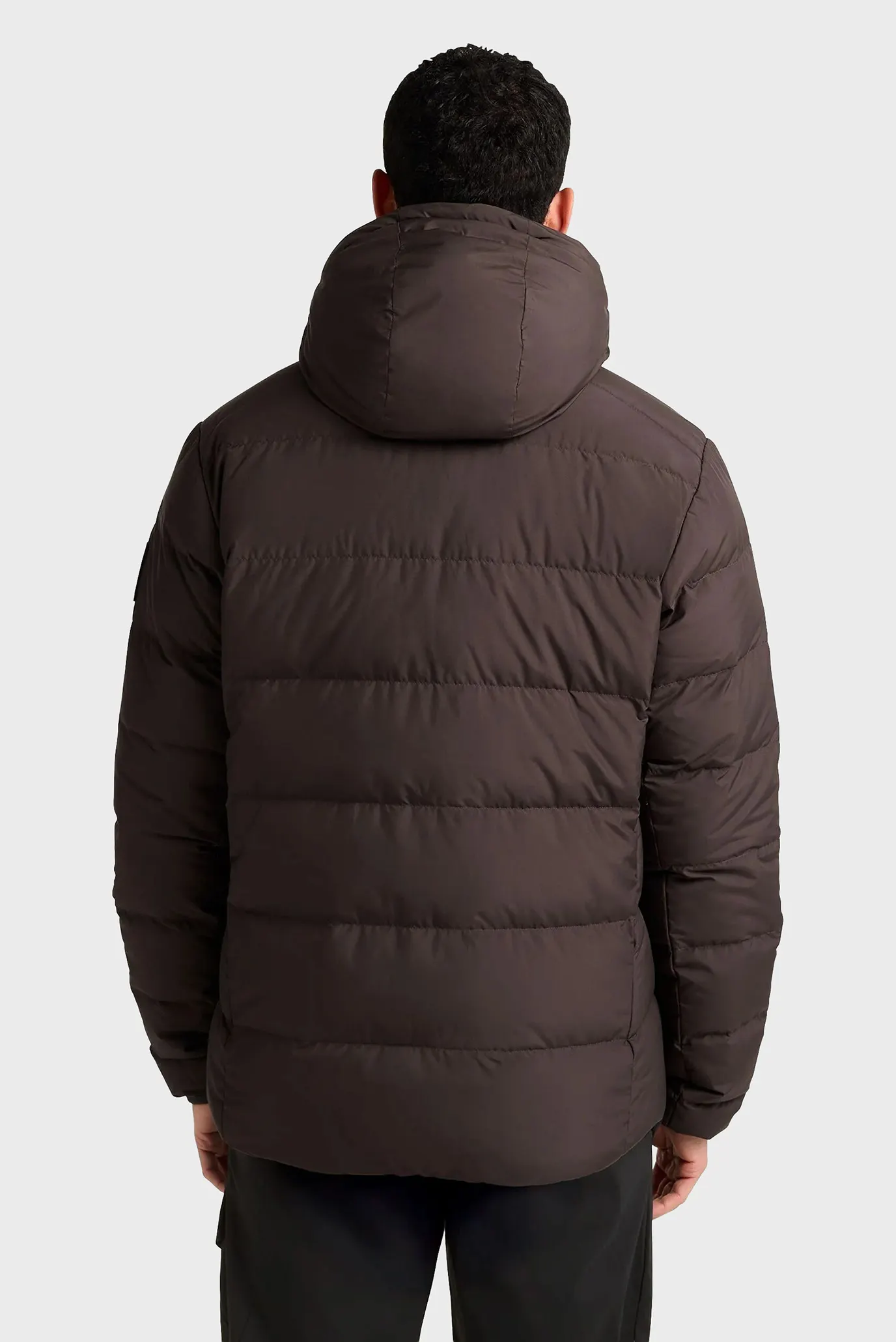 Мужской темно-коричневый пуховик 3