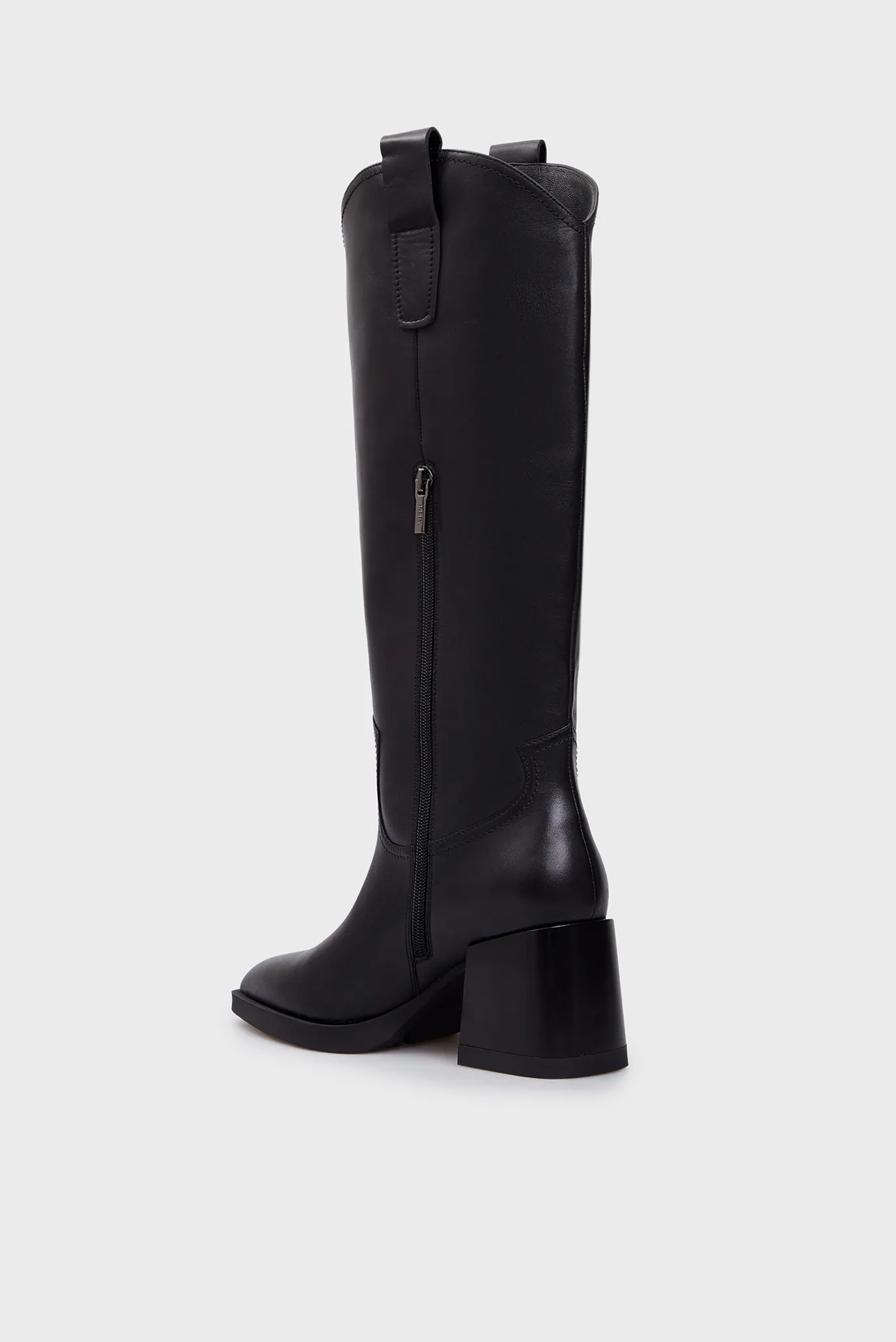 Женские черные кожаные сапоги Sveya 4