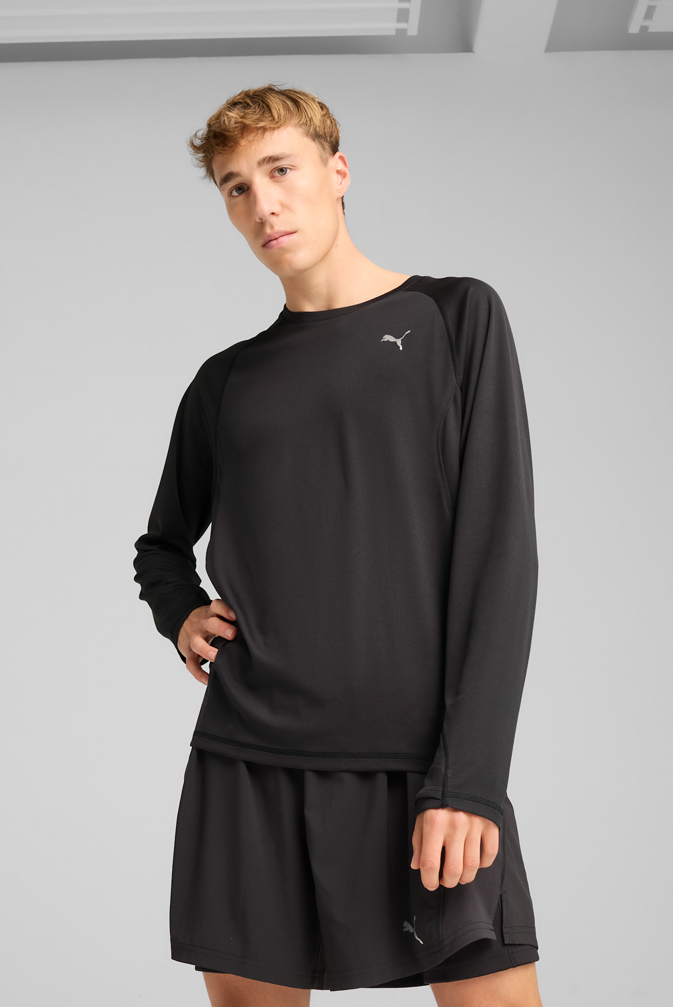 Мужской черный лонгслив VELOCITY Long Sleeve Running Top Men 1