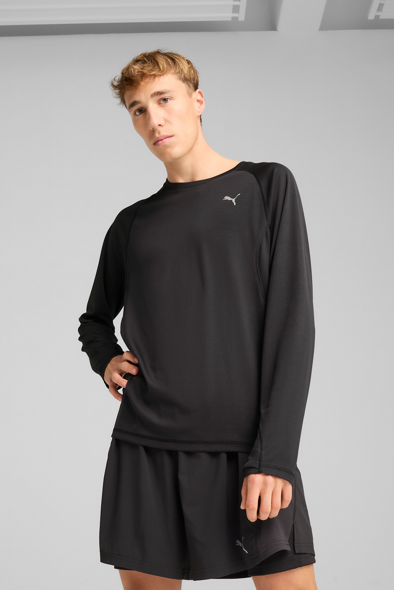 Чоловічий чорний лонгслів VELOCITY Long Sleeve Running Top Men 1