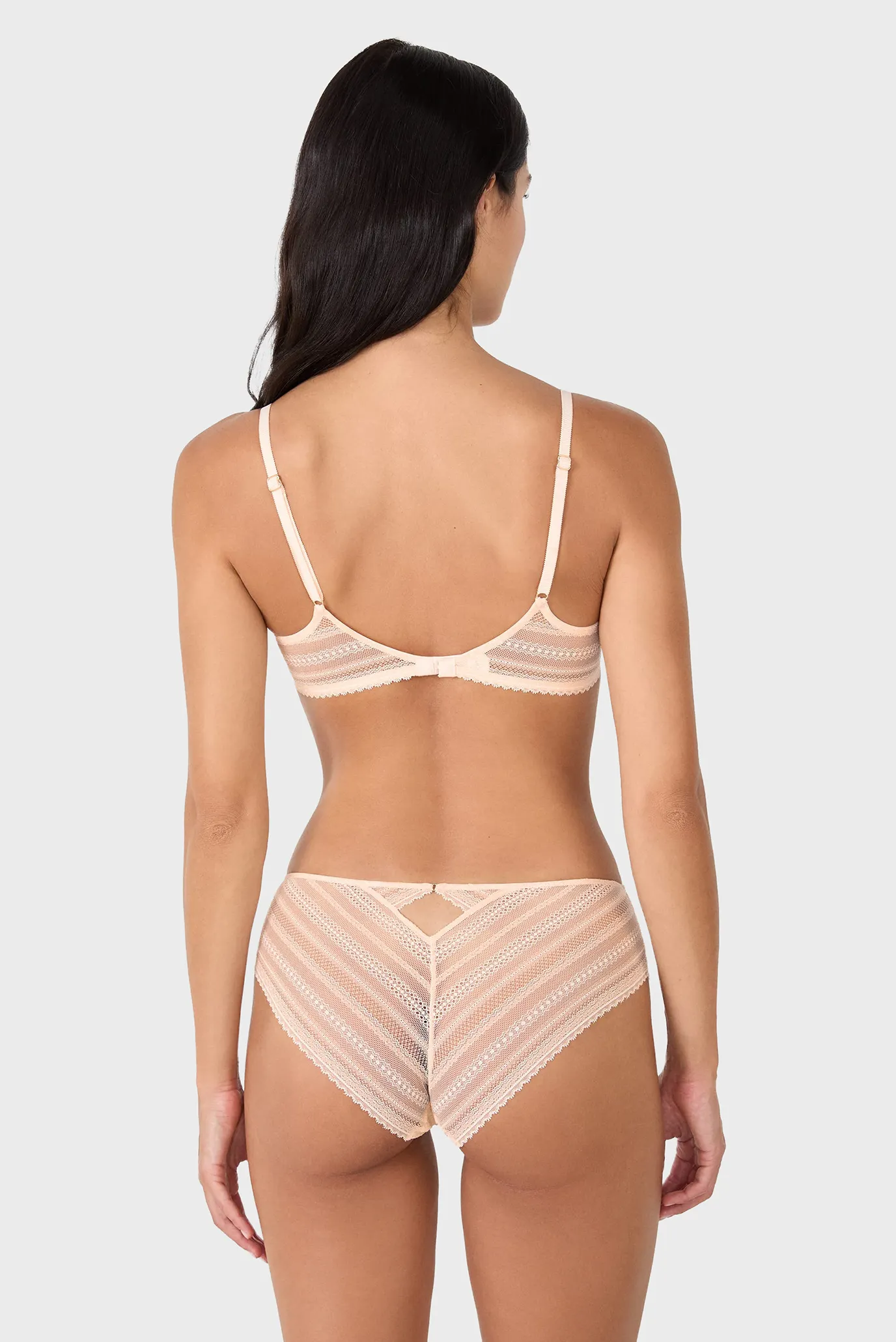 Женский пудровый бюстгальтер-балконет AURA 3