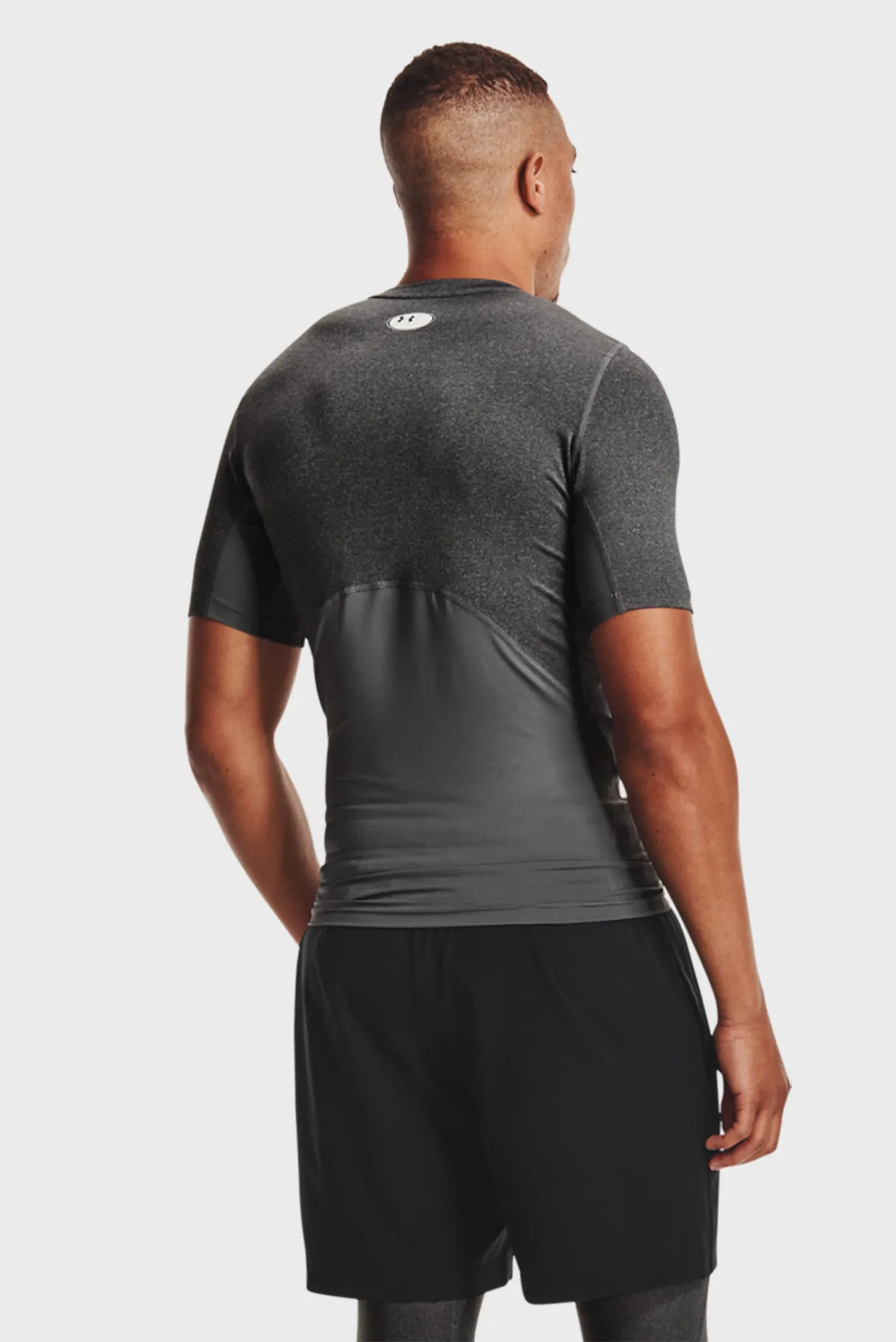 Мужская серая футболка UA HG Armour Comp 3