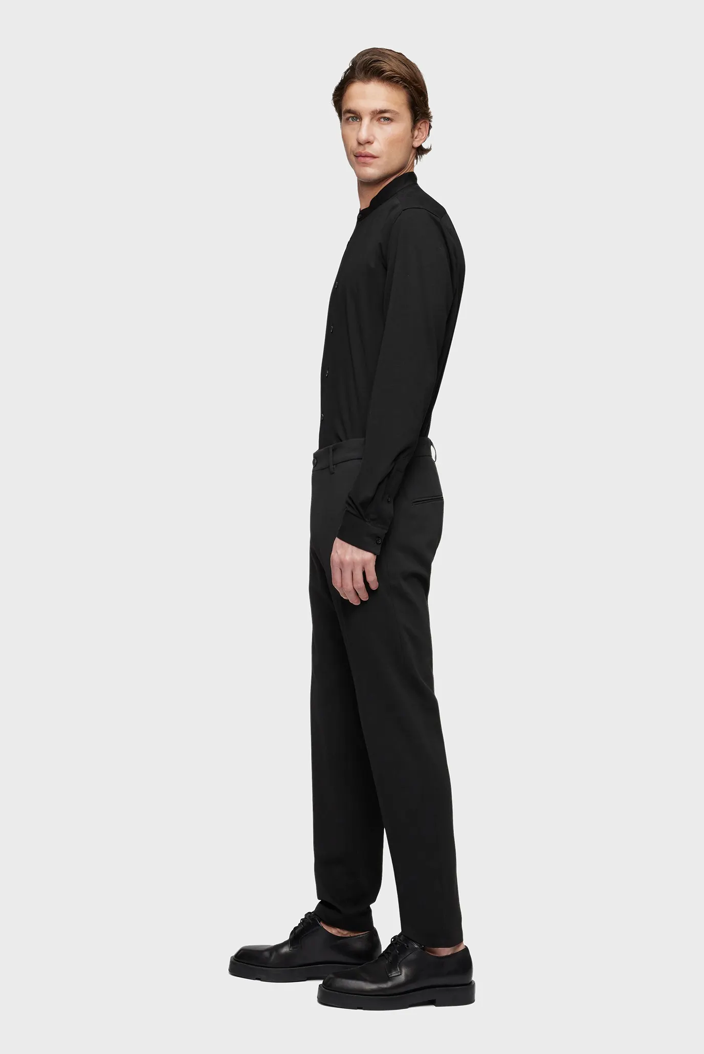 Мужская черная рубашка TIO 3