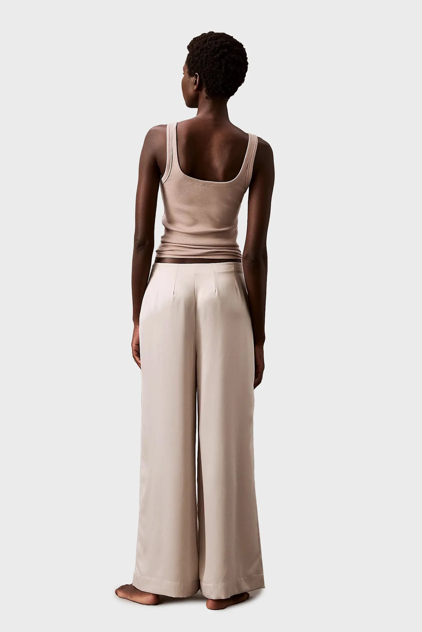 Женские бежевые брюки 2