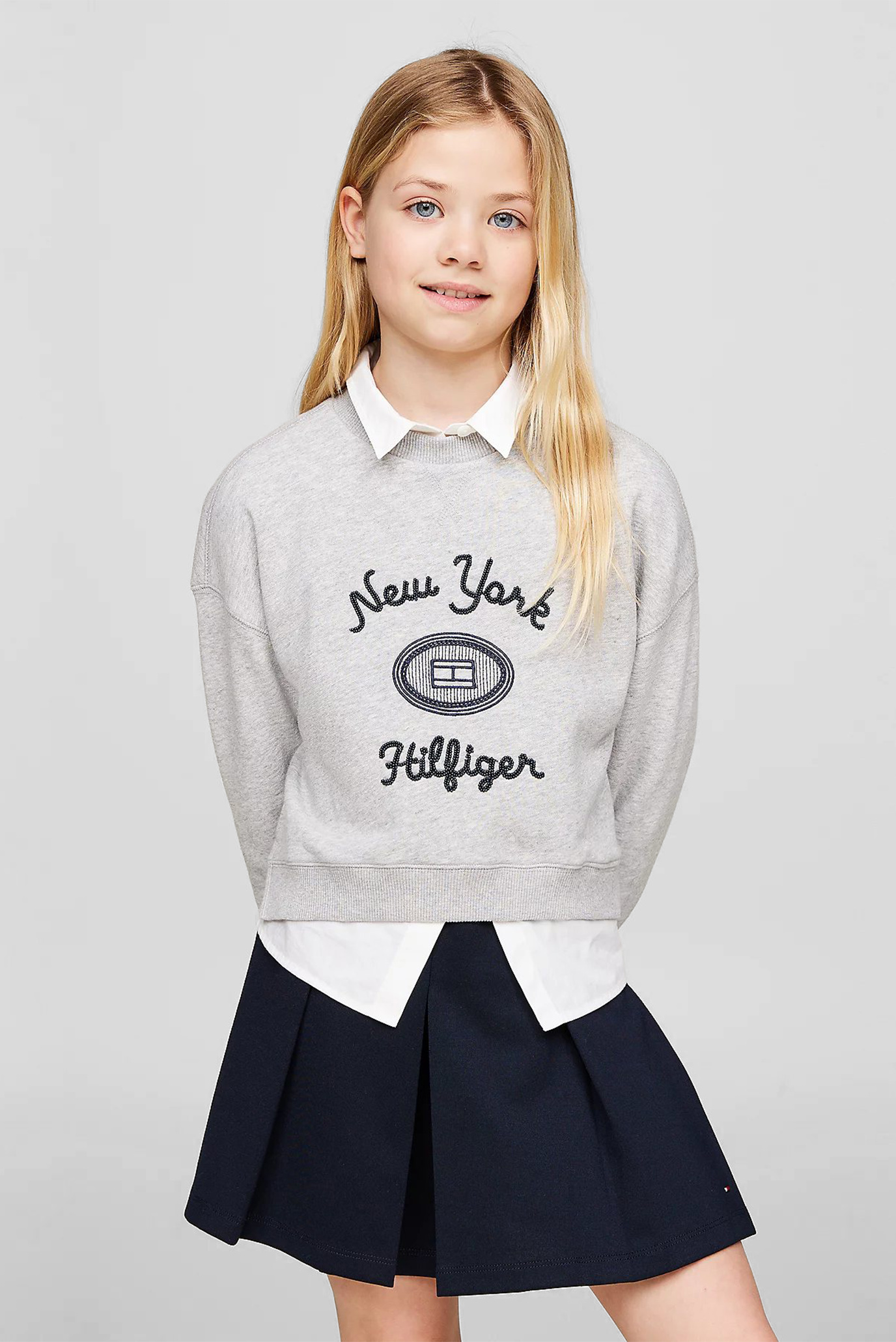 Детский светло-серый свитшот HILFIGER NY EMBROIDERED CREWNECK 1