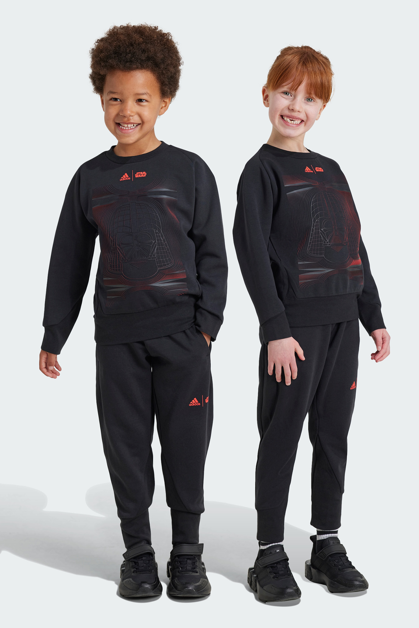 Детский черный спортивный костюм  (свитшот, брюки) adidas Star Wars Z.N.E. Kids 1