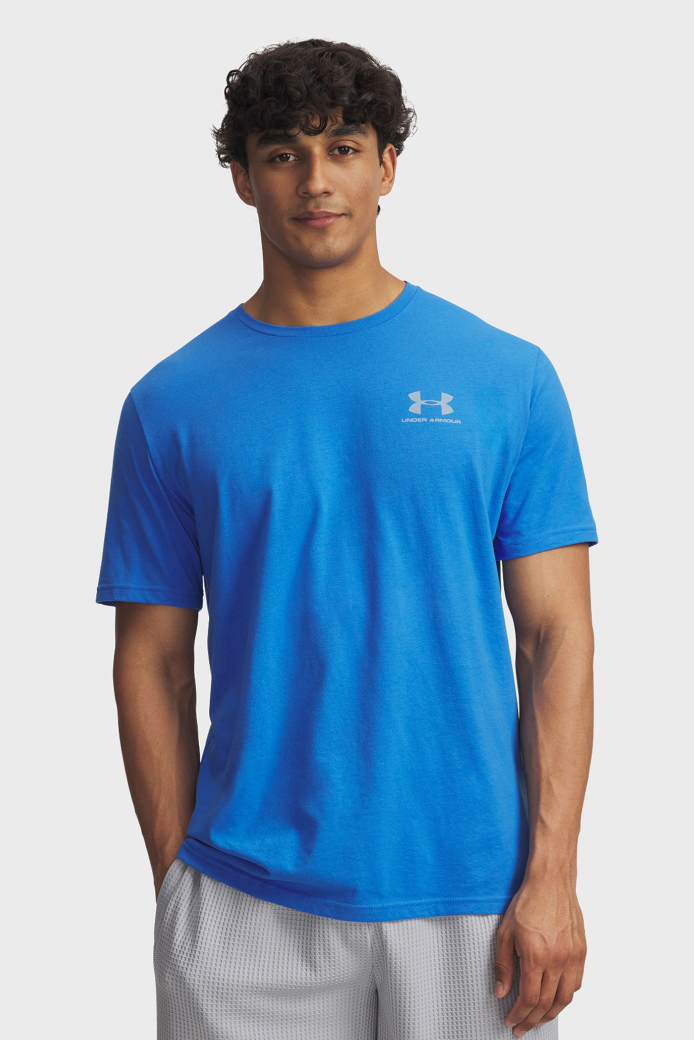 Мужская синяя футболка UA M SPORTSTYLE LC SS Синий XXL Under Armour 1326799-411 Мужская синяя футболка UA M SPORTSTYLE LC SS Синий XXL Under Armour 1326799-411