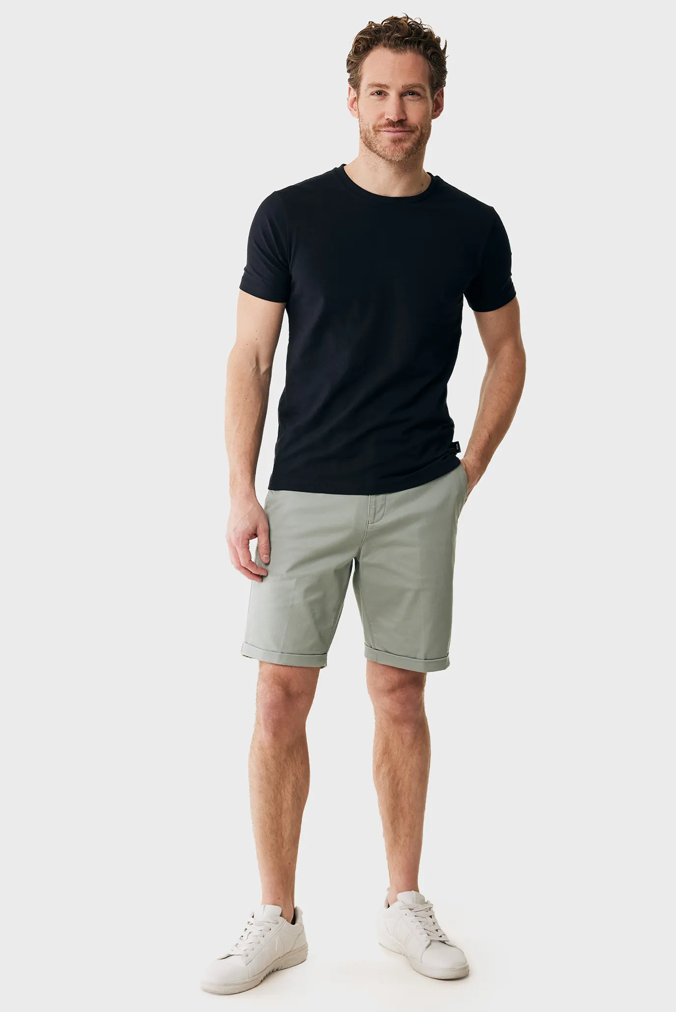 Мужские оливковые шорты CRAIG Garment dye chino shorts 2