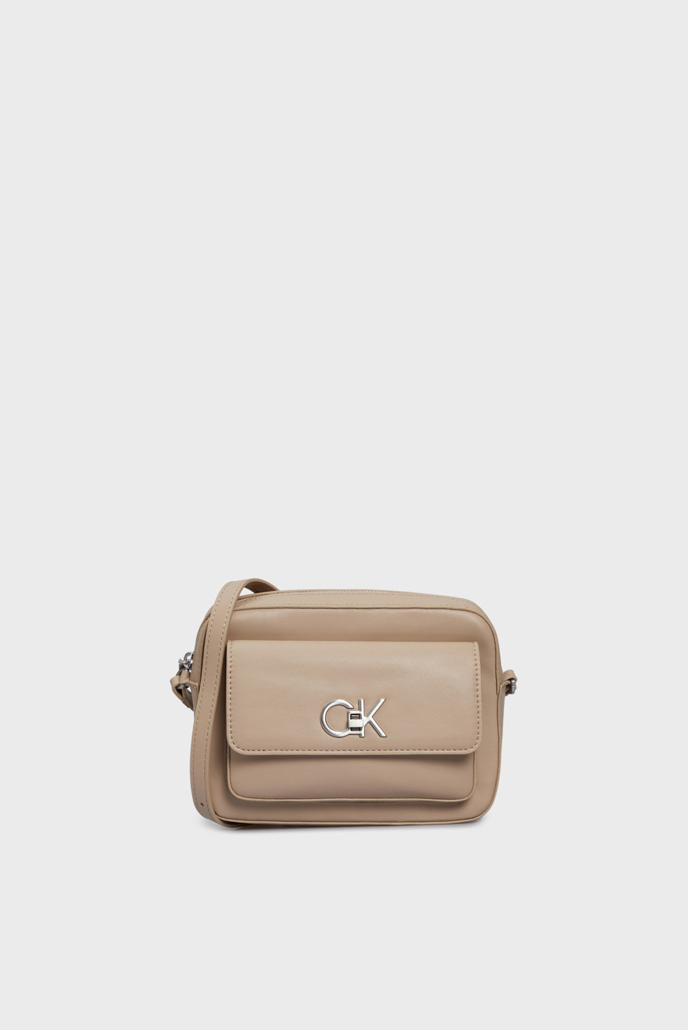Женская бежевая сумка RE-LOCK CAMERA BAG W/FLAP Бежевый ONESIZE Calvin Klein K60K611083 Женская бежевая сумка RE-LOCK CAMERA BAG W/FLAP Бежевый ONESIZE Calvin Klein K60K611083