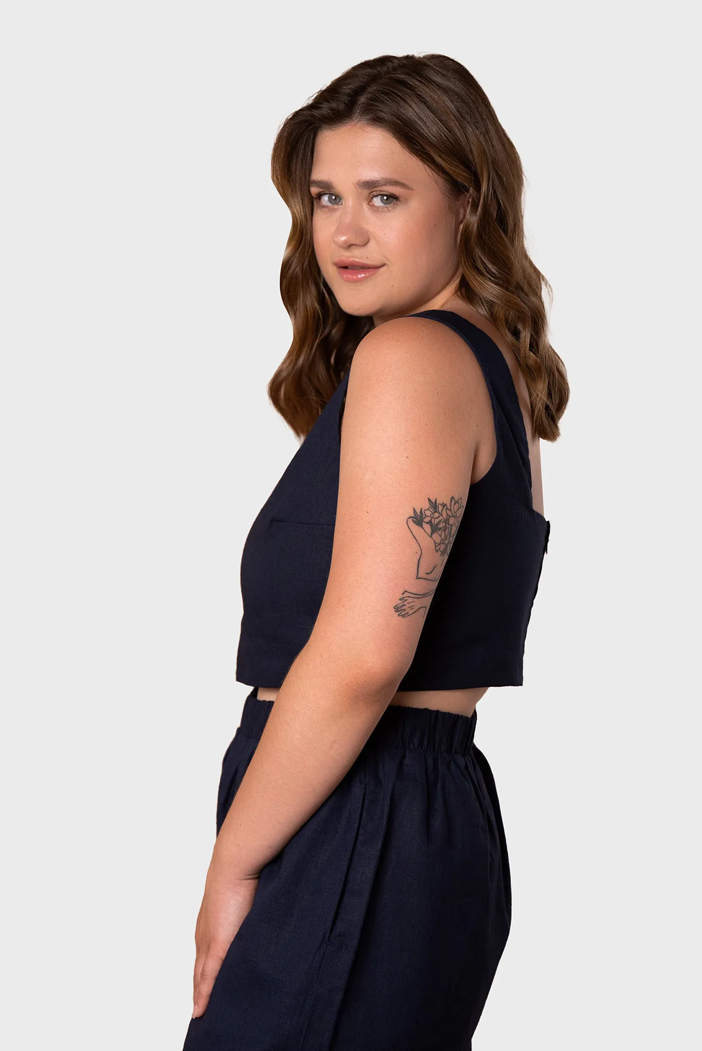 Женский темно-синий топ 4