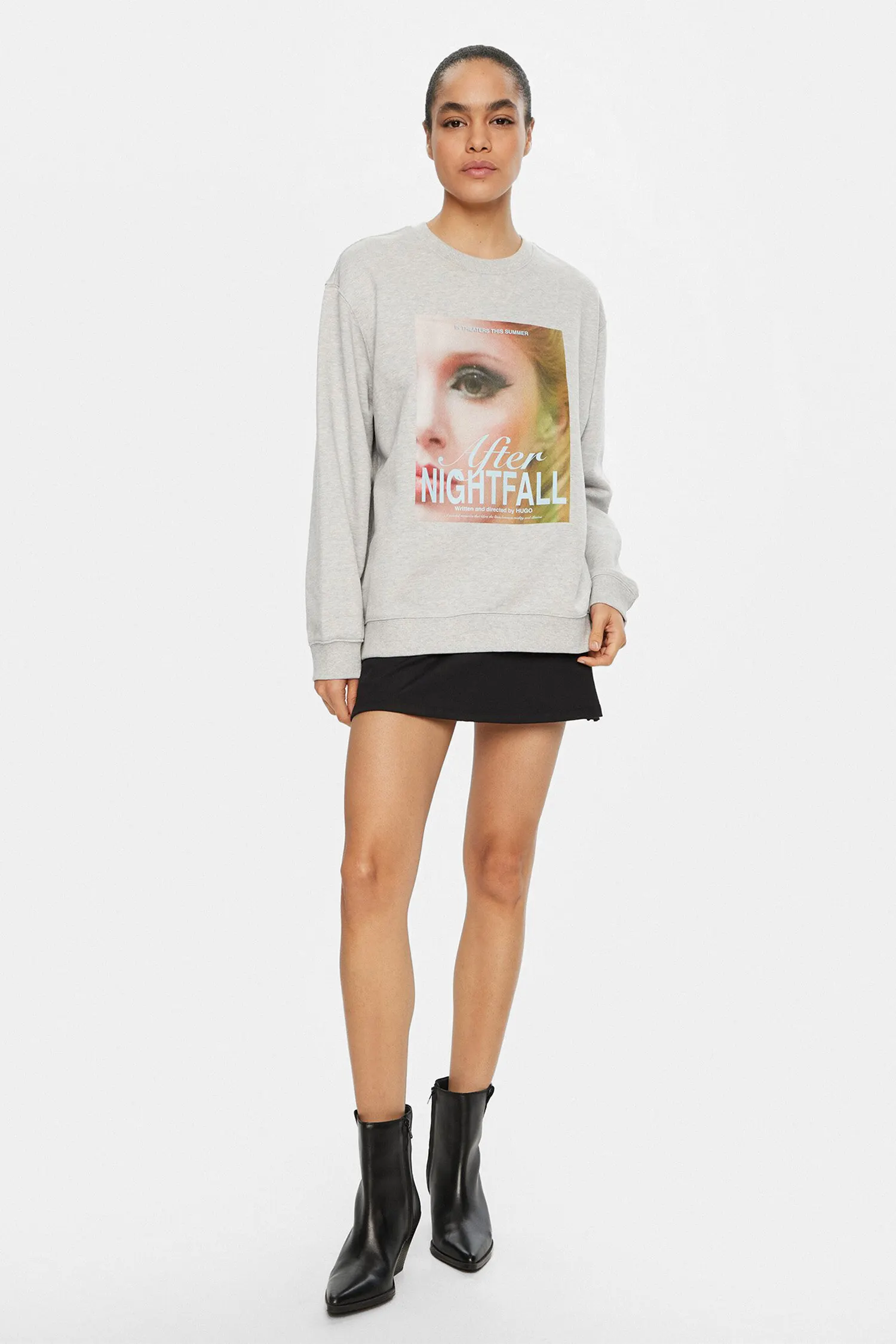 Женский серый свитшот 2