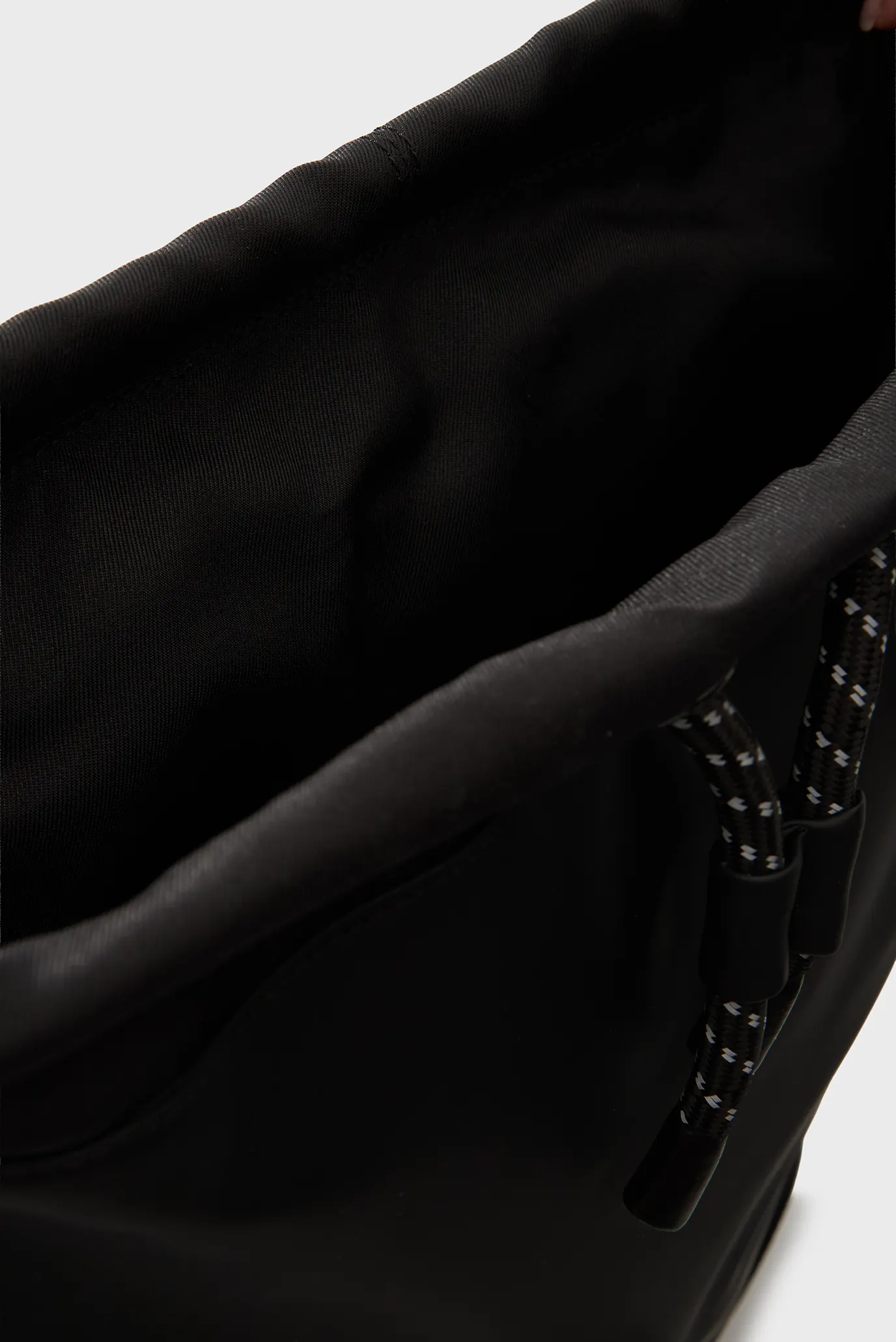 Чоловічий чорний рюкзак 5