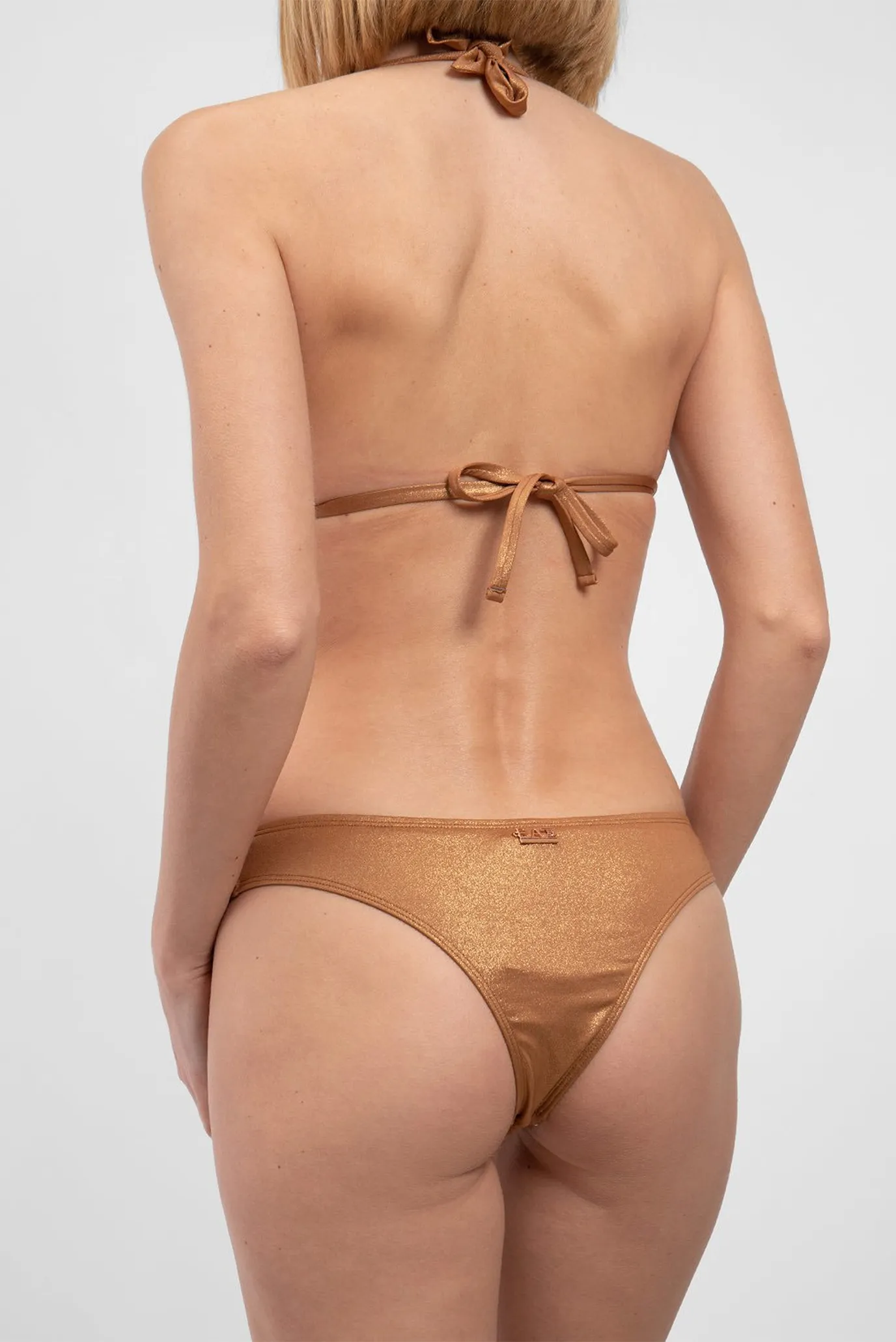 Женский золотистый купальник 2