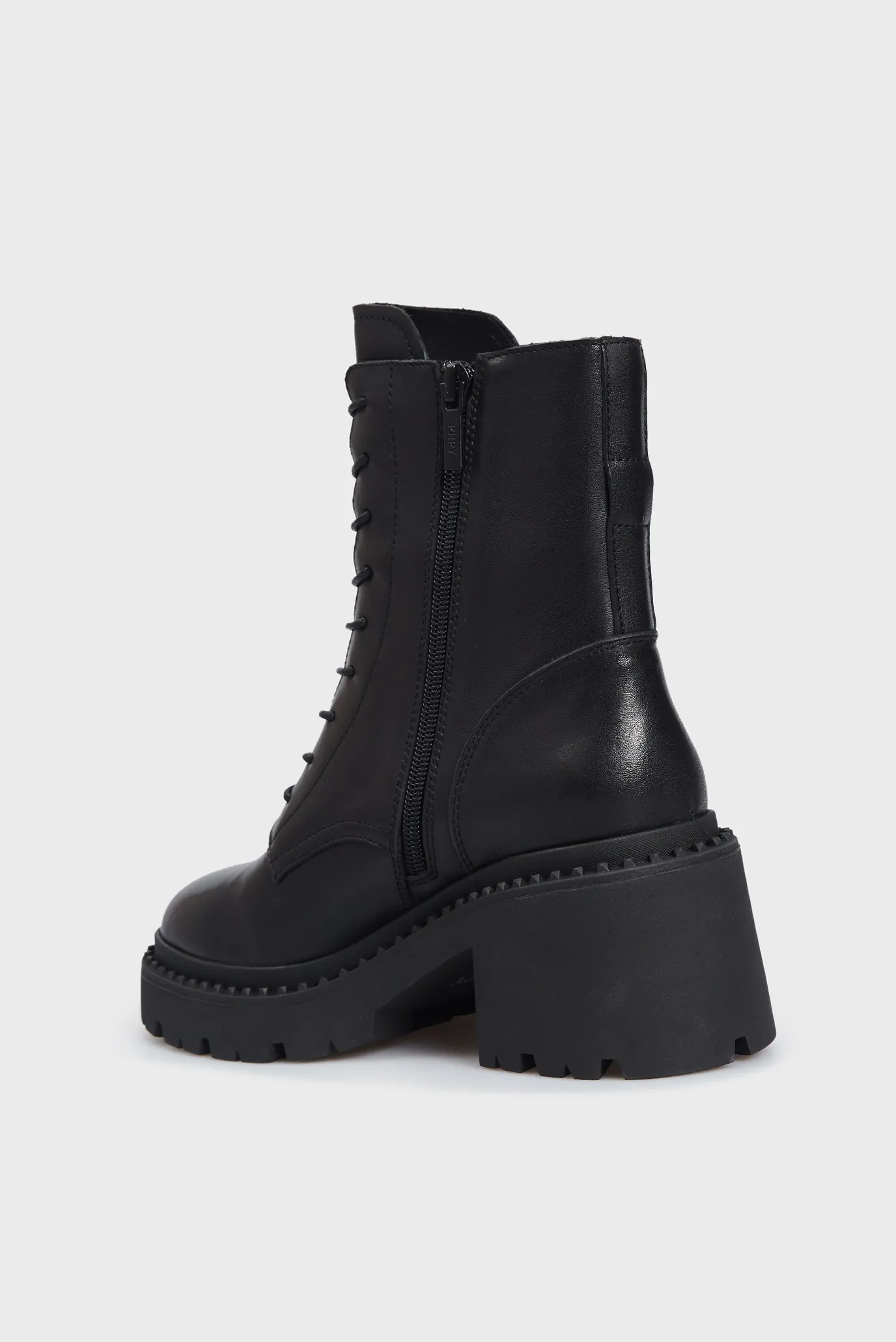 Женские черные кожаные ботильоны Nolina 5