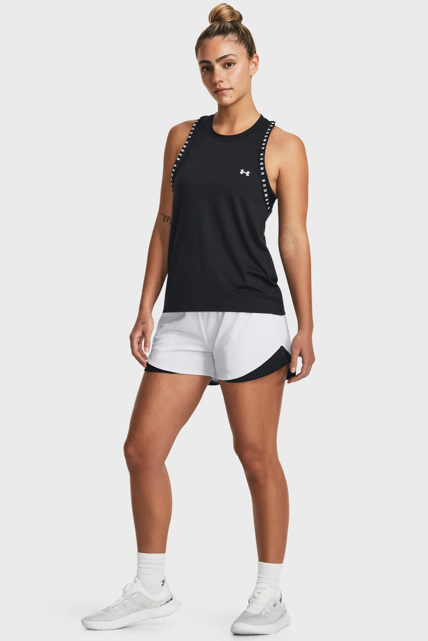 Жіноча чорна майка Knockout Novelty Tank 2