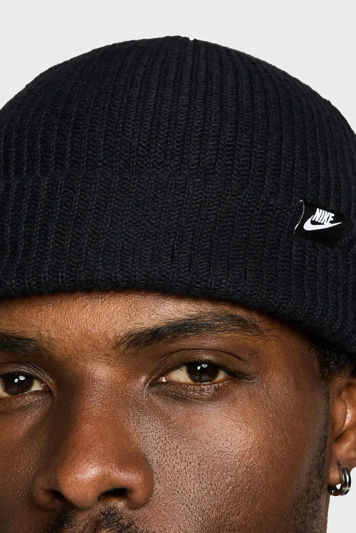 Черная шапка 2