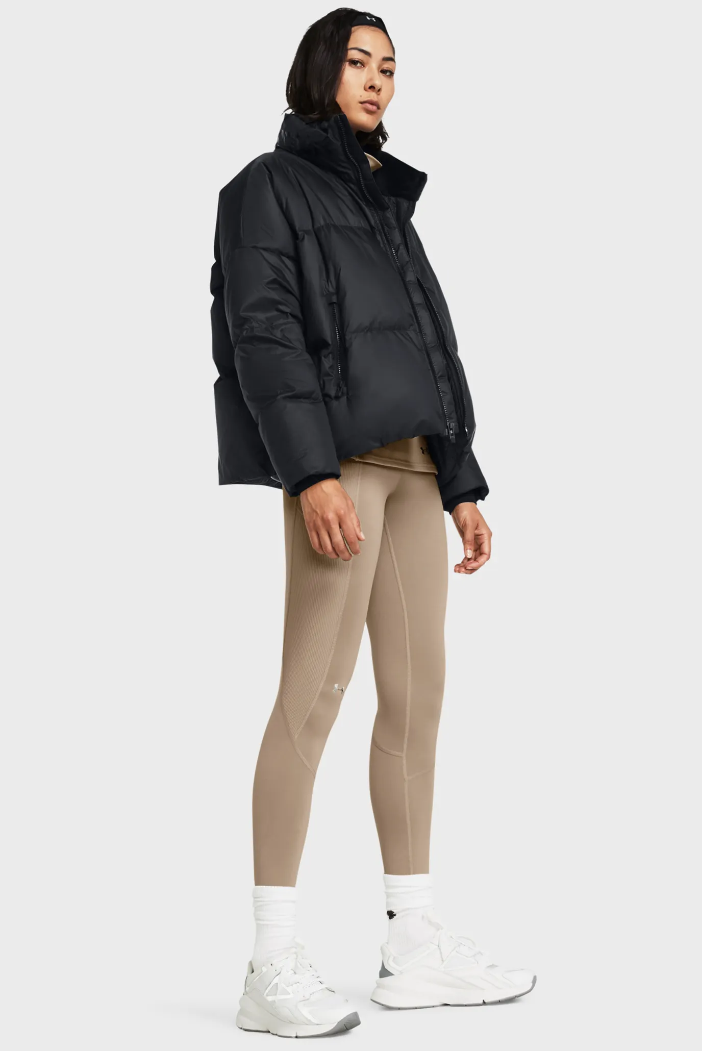 Жіночий чорний пуховик UA CGI DOWN PUFFER JKT 2