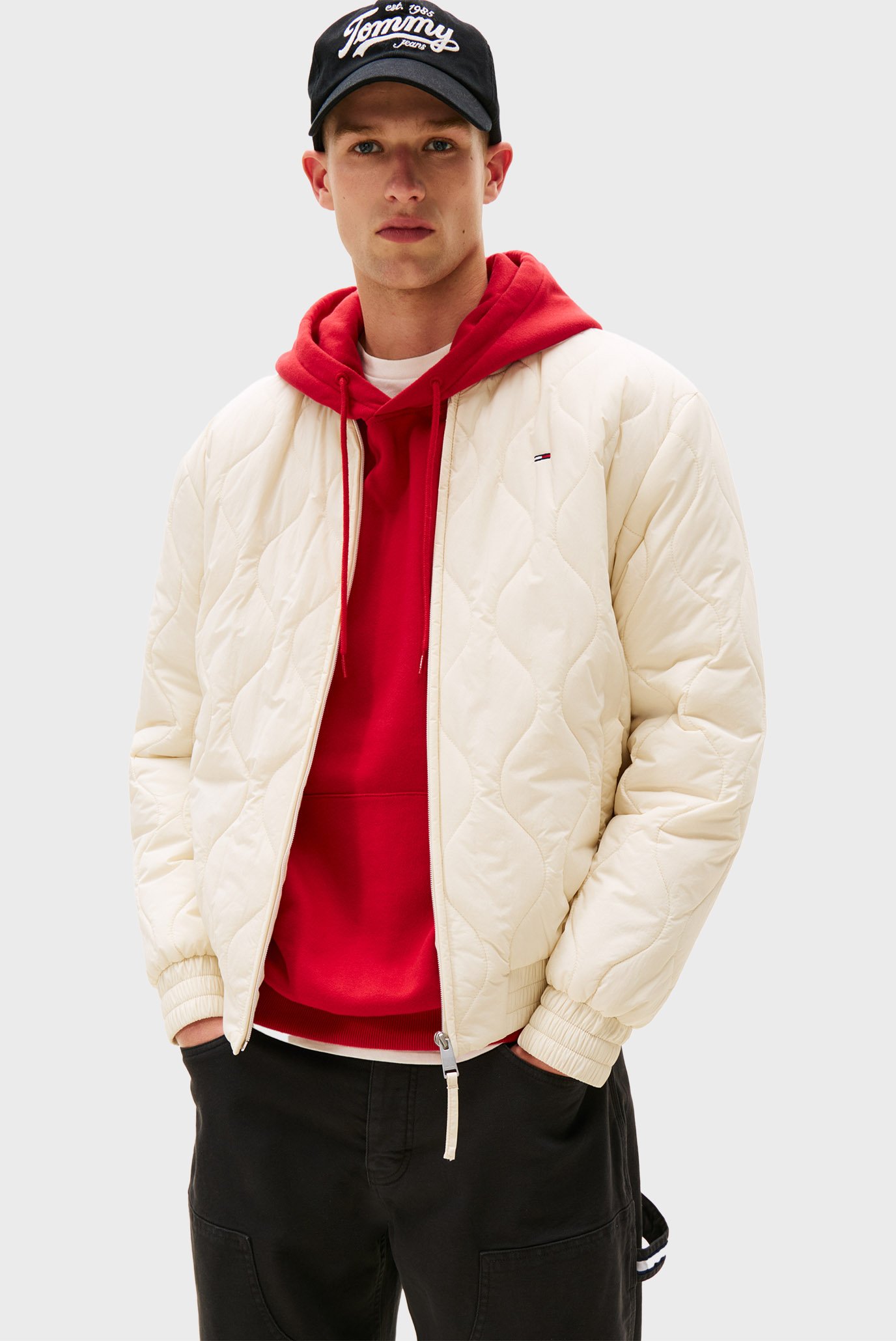 Мужской белый бомбер LW QUILTED Белый S Tommy Jeans DM0DM21685 Мужской белый бомбер LW QUILTED Белый S Tommy Jeans DM0DM21685