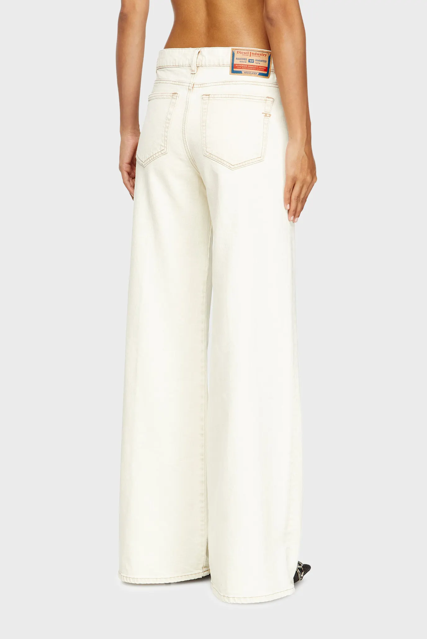 Жіночі білі джинси 1978 D-AKEMI 3