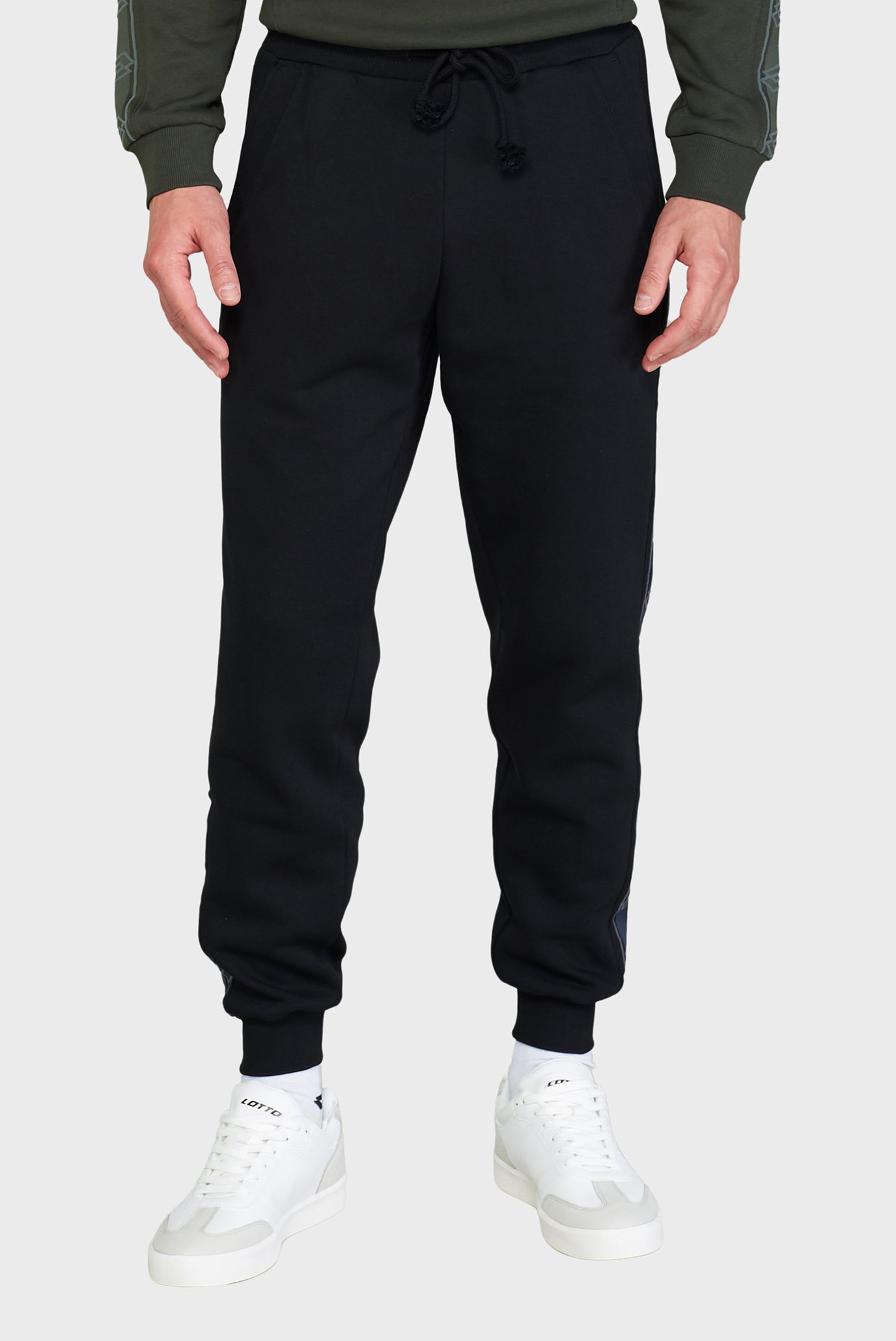 Чоловічі чорні спортивні штани ATHLETICA SQUARE PANT 1