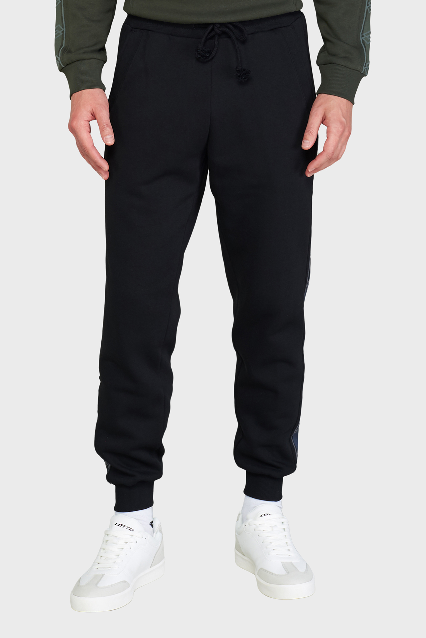 Мужские черные спортивные брюки ATHLETICA SQUARE PANT 1