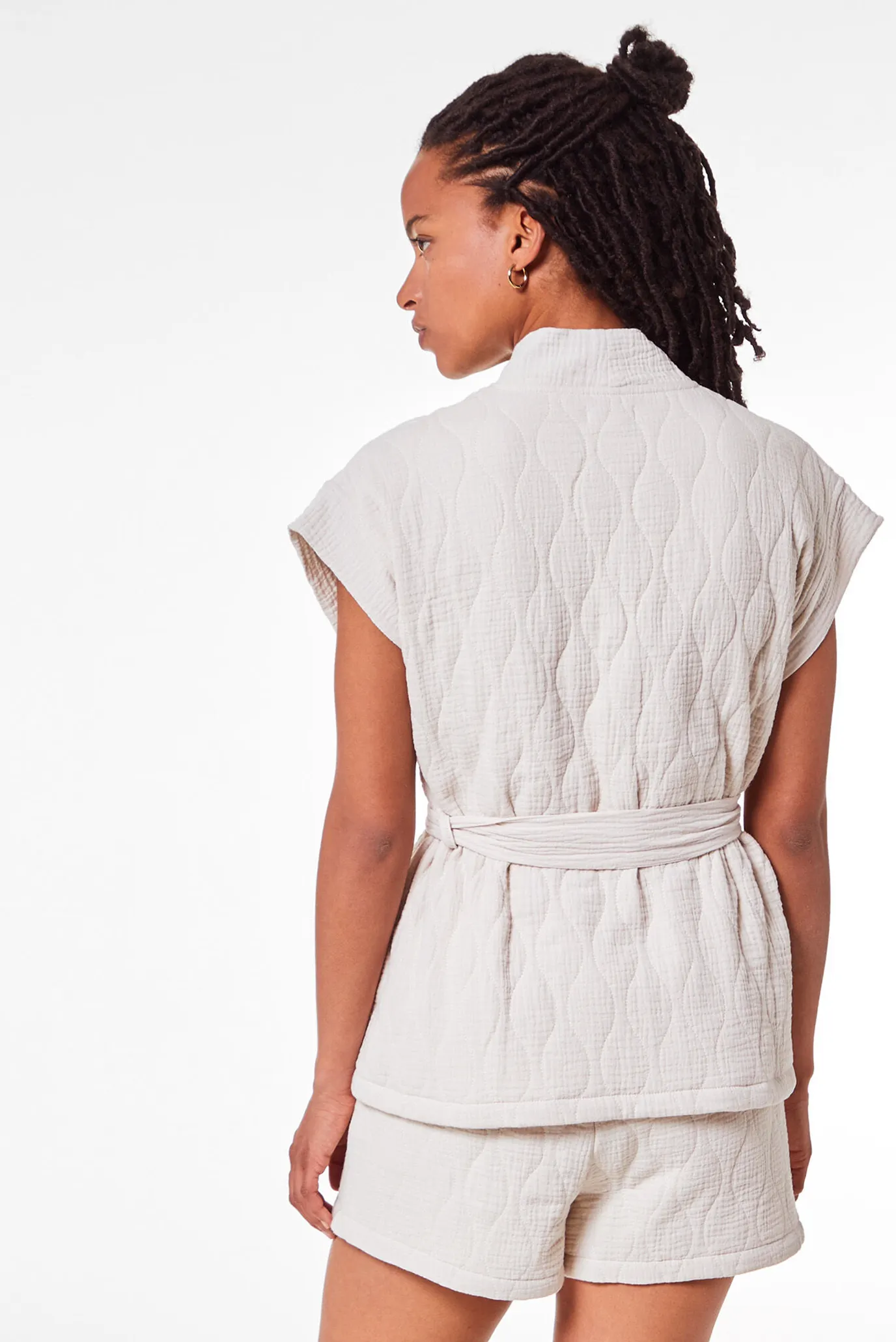 Жіночий бежевий жилет ROBBIE 3