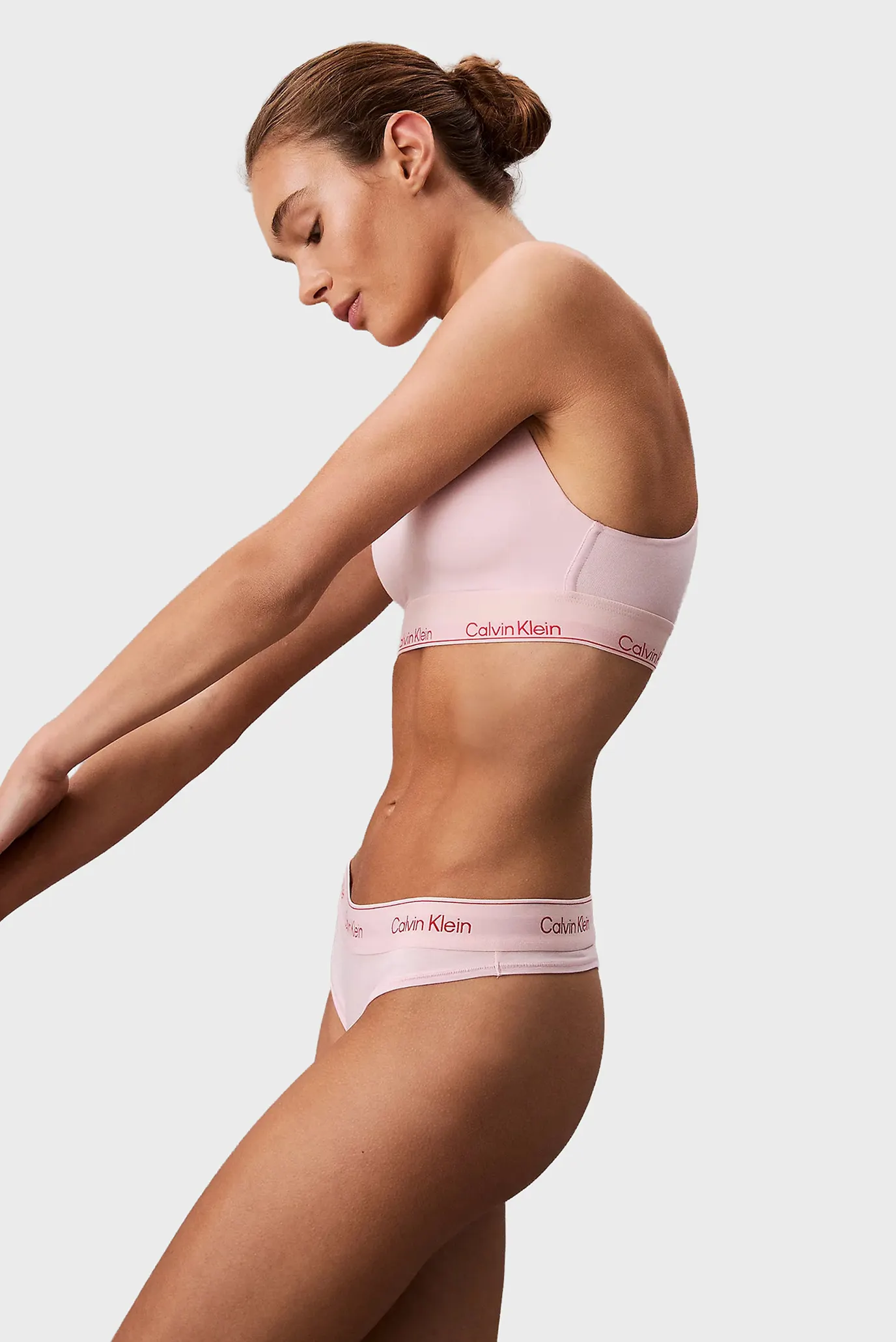 Женские розовые трусики THONG 5