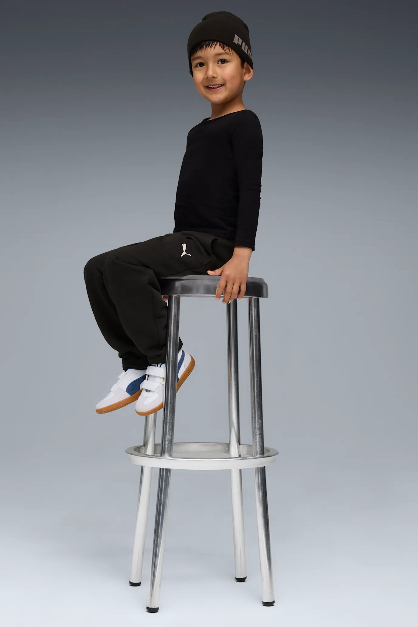 Детские черные спортивные брюки Moody Cat Sweatpants Kids 2