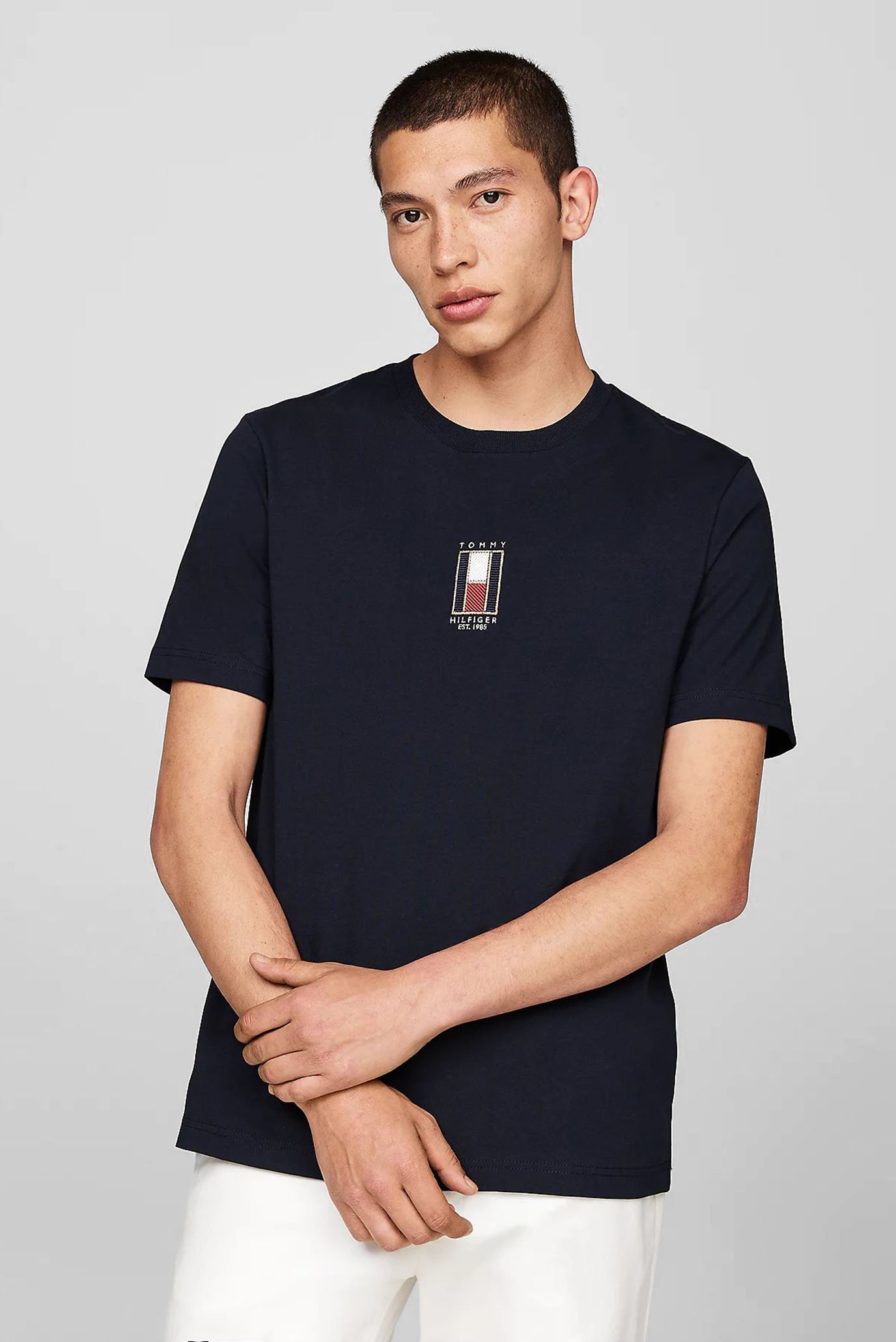 Чоловіча темно-синя футболка VERTICAL FLAG TEE 1