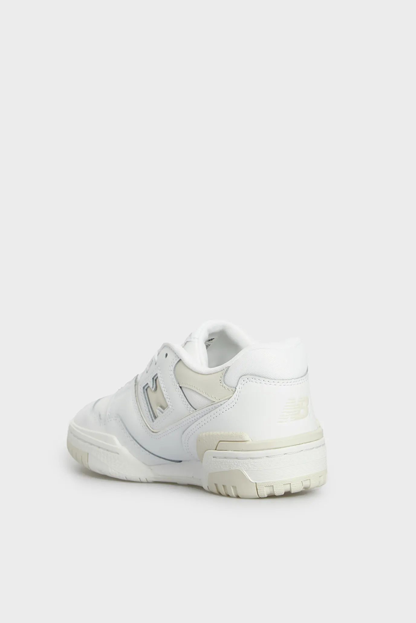 Детские белые кожаные кроссовки BB550 Grade School 5